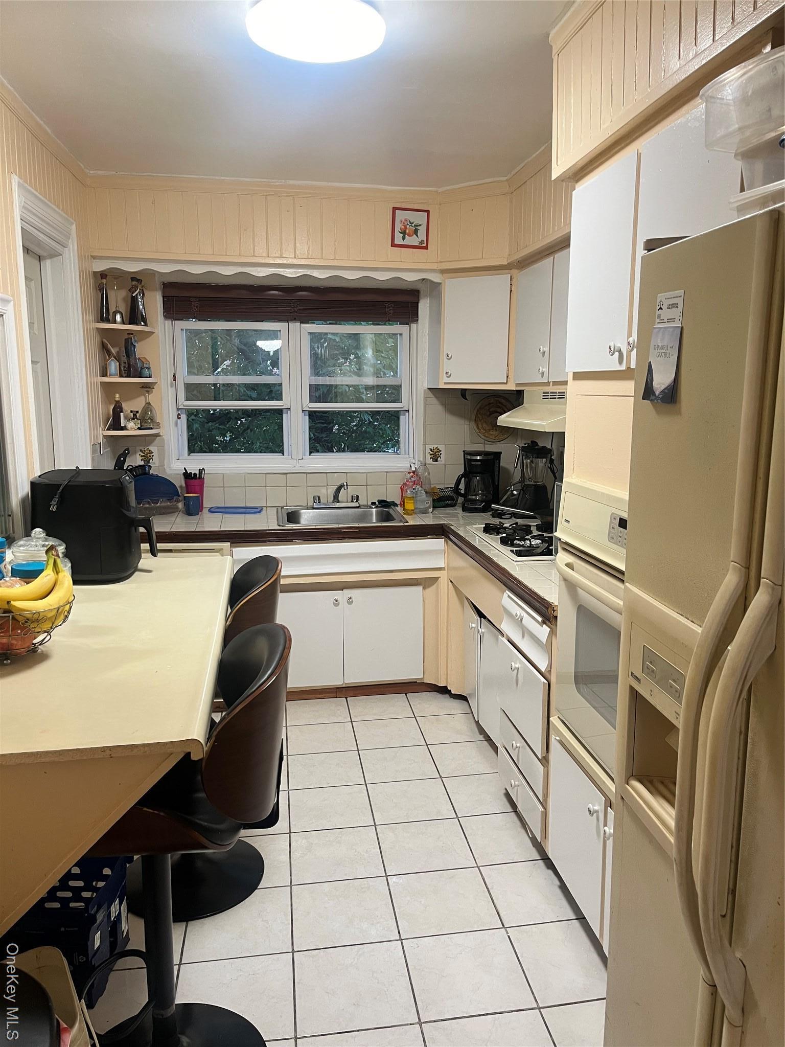 Single Family 101st  Brooklyn, NY 11236, MLS-922709-4