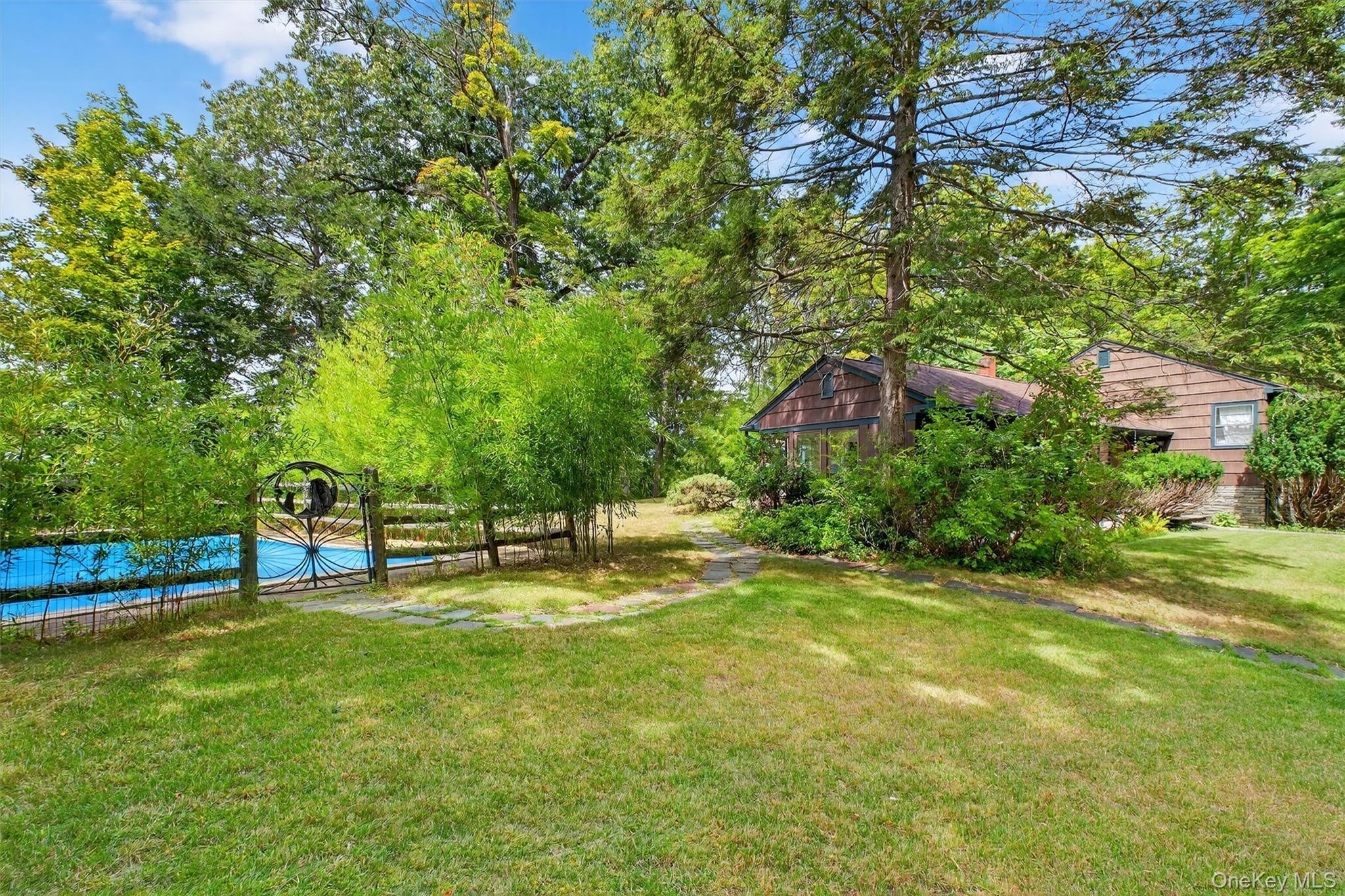 Single Family Ridgeview Dutchess County, NY 12603, MLS-922716-41