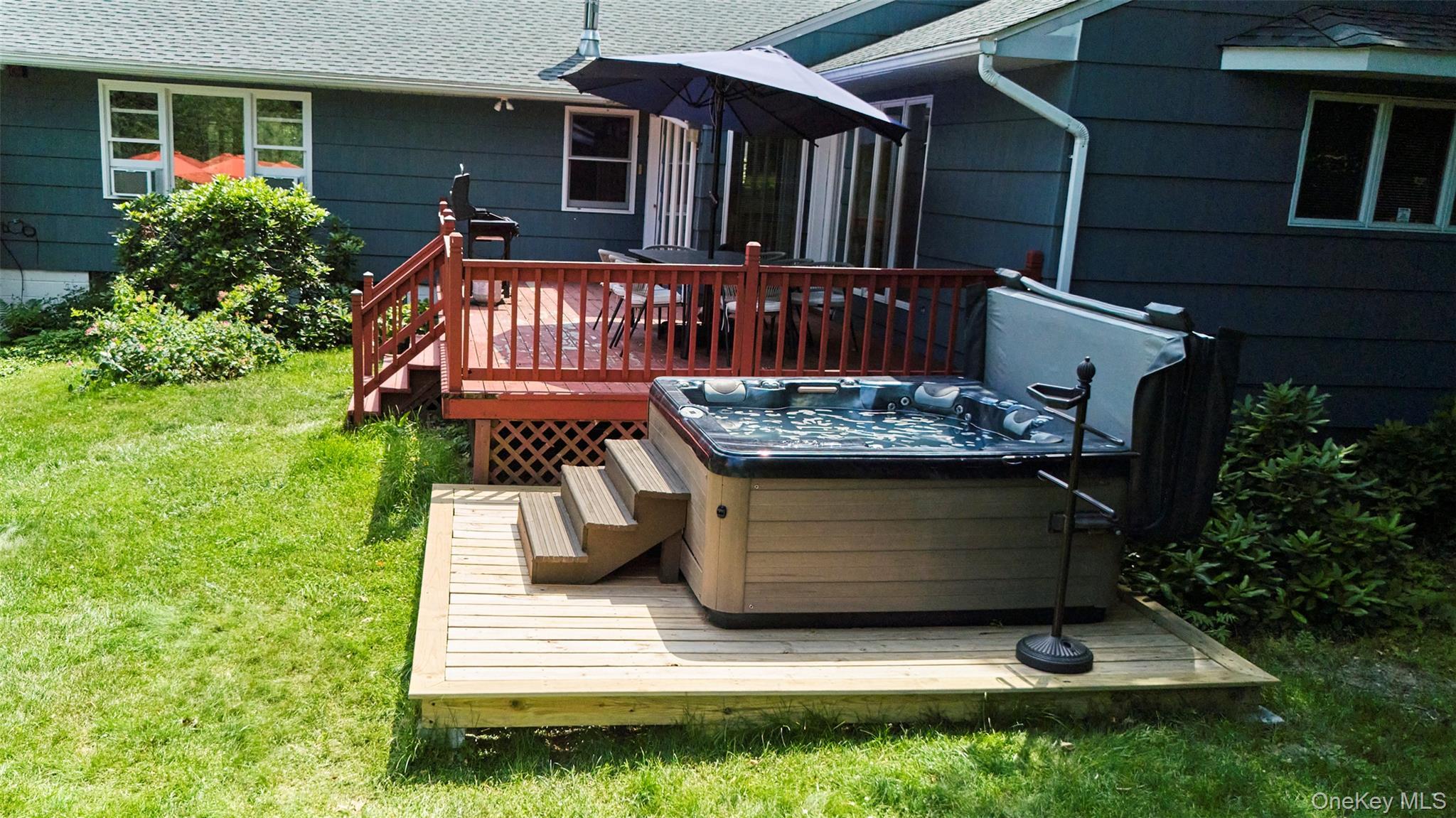 Single Family Noxon Dutchess County, NY 12603, MLS-922725-30