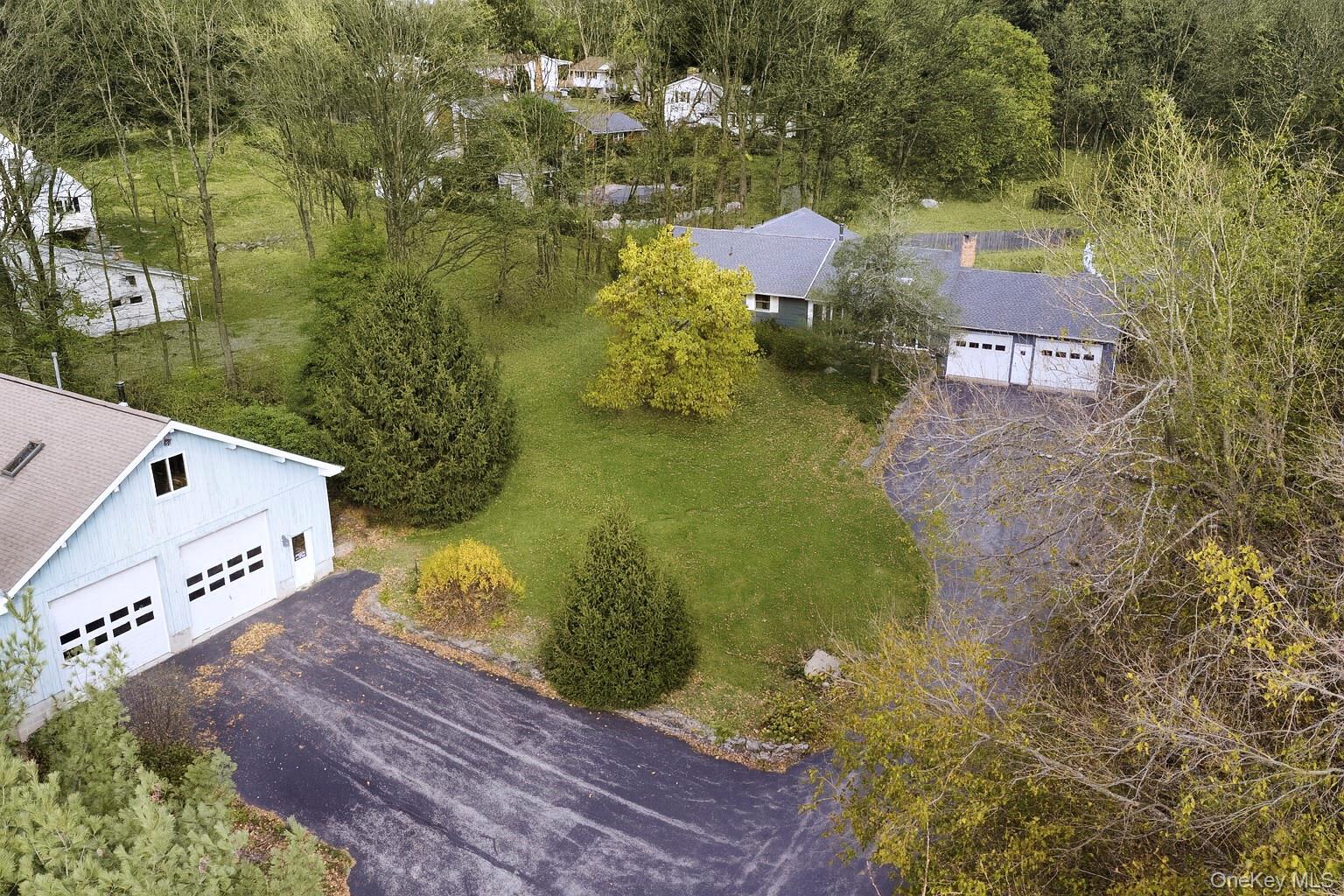 Single Family Noxon  Dutchess County, NY 12603, MLS-922725-37