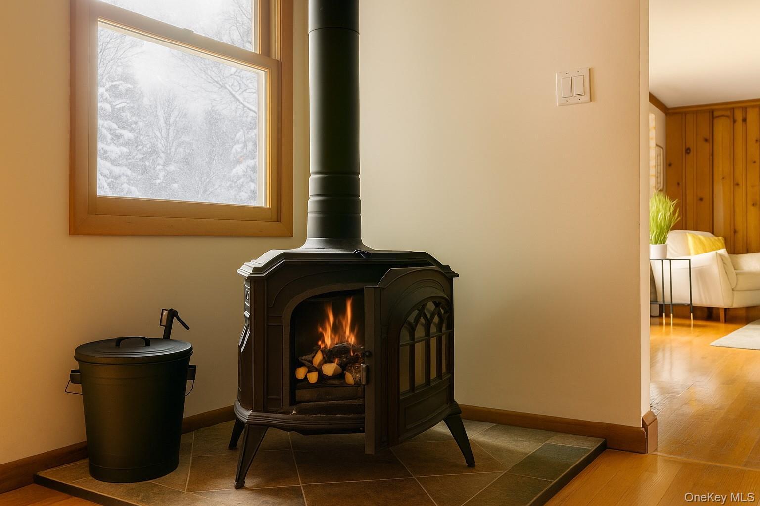 Single Family Noxon Dutchess County, NY 12603, MLS-922725-8