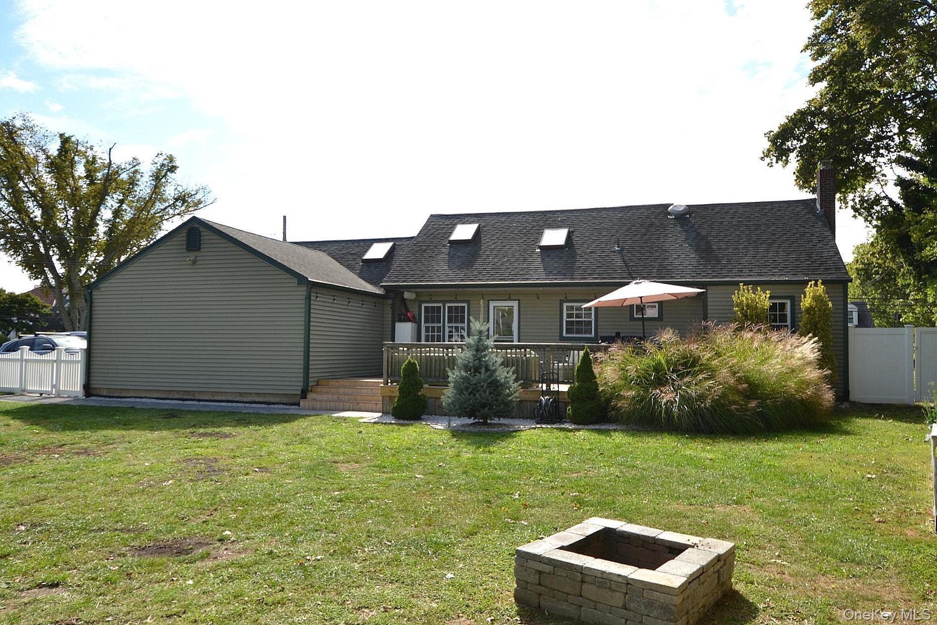 Single Family Ocean  Suffolk County, NY 11772, MLS-922729-17