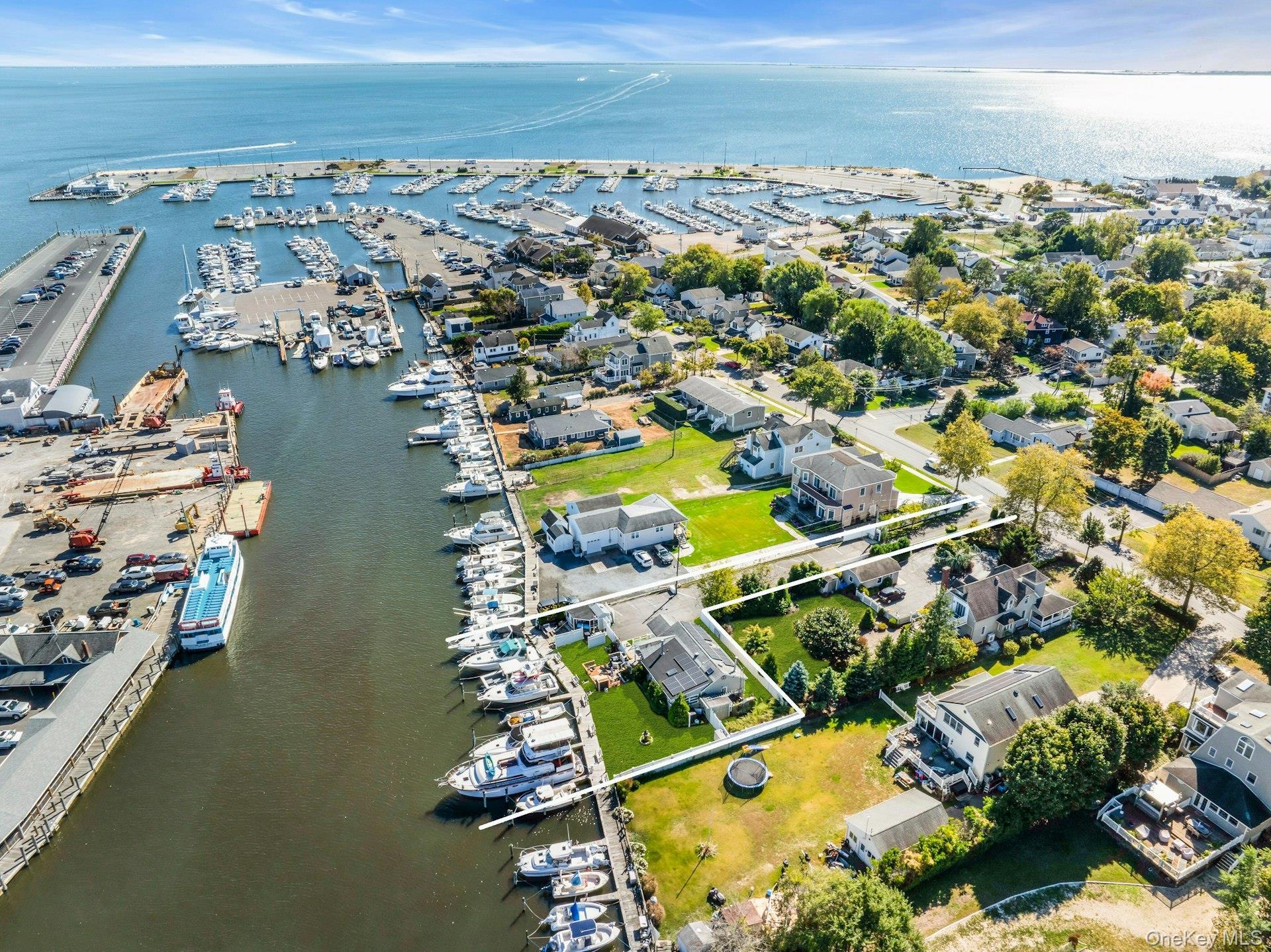 Single Family Ocean  Suffolk County, NY 11706, MLS-922735-27