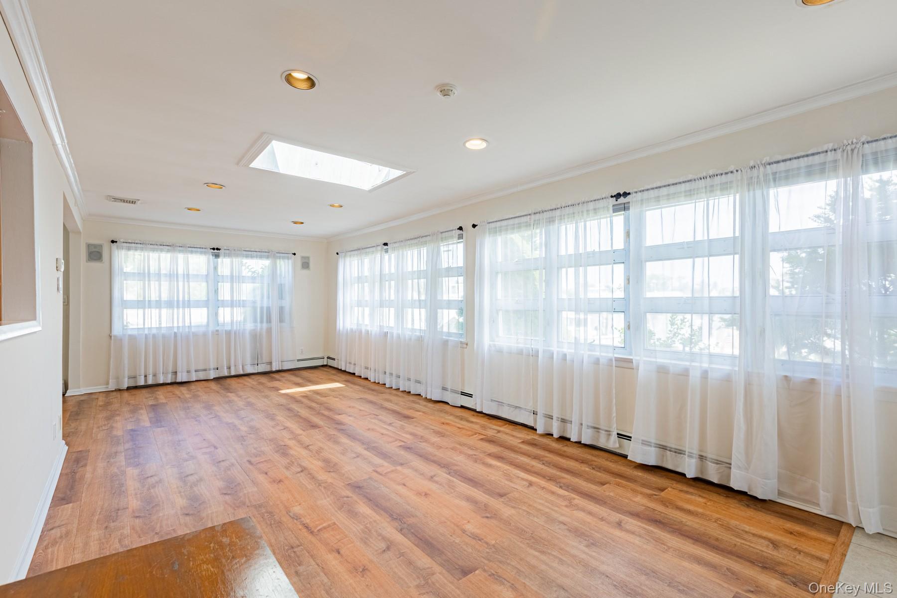 Single Family Ocean  Suffolk County, NY 11706, MLS-922735-3