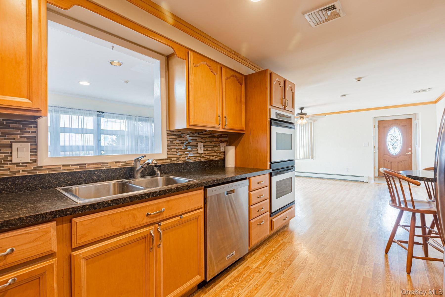 Single Family Ocean  Suffolk County, NY 11706, MLS-922735-8