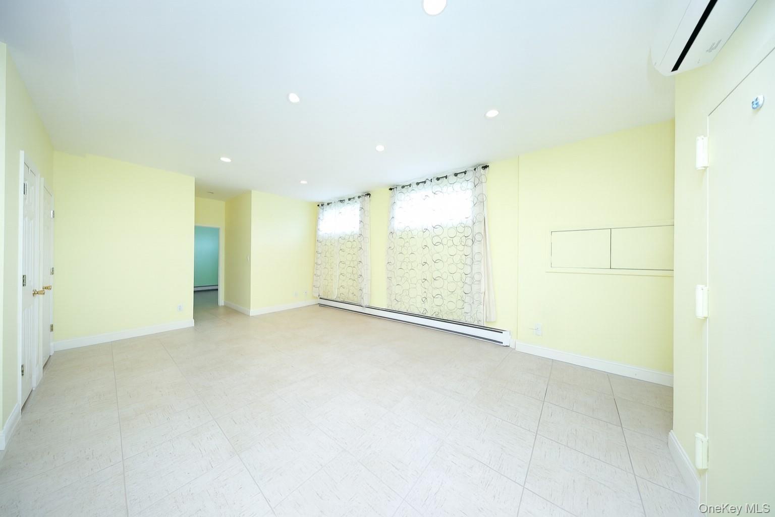 Condo Avenue X  Brooklyn, NY 11235, MLS-922741-15