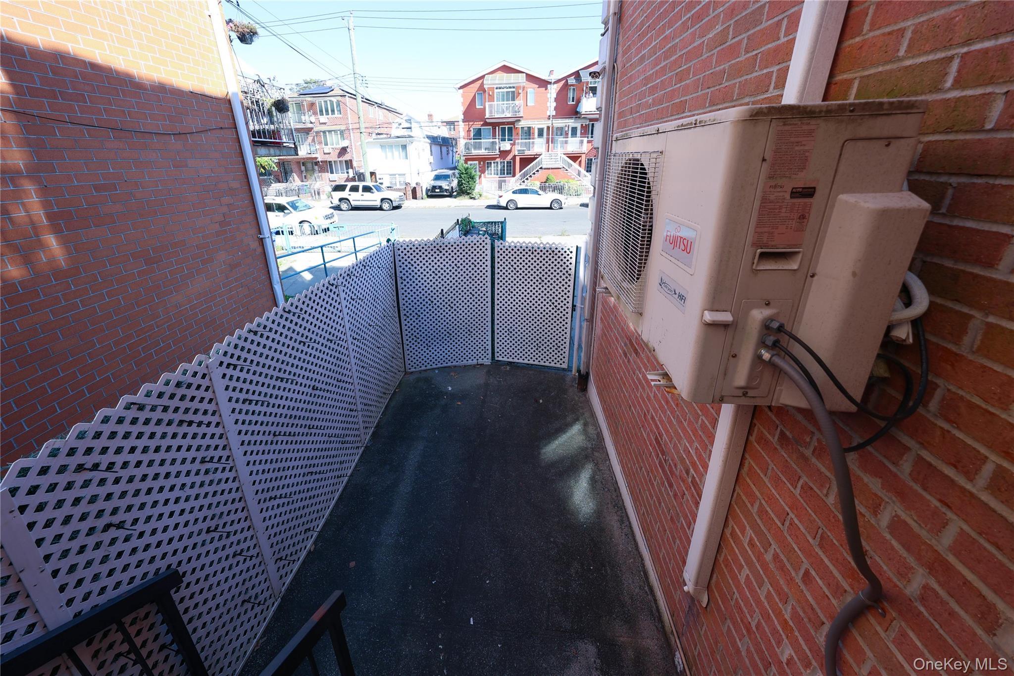 Condo Avenue X  Brooklyn, NY 11235, MLS-922741-21