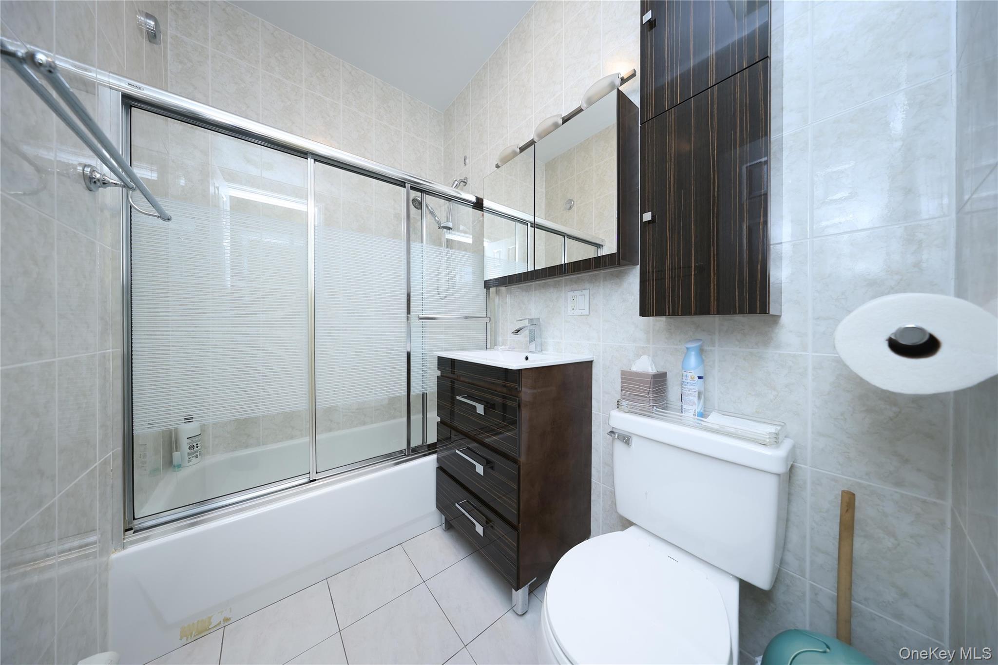 Condo Avenue X  Brooklyn, NY 11235, MLS-922741-23