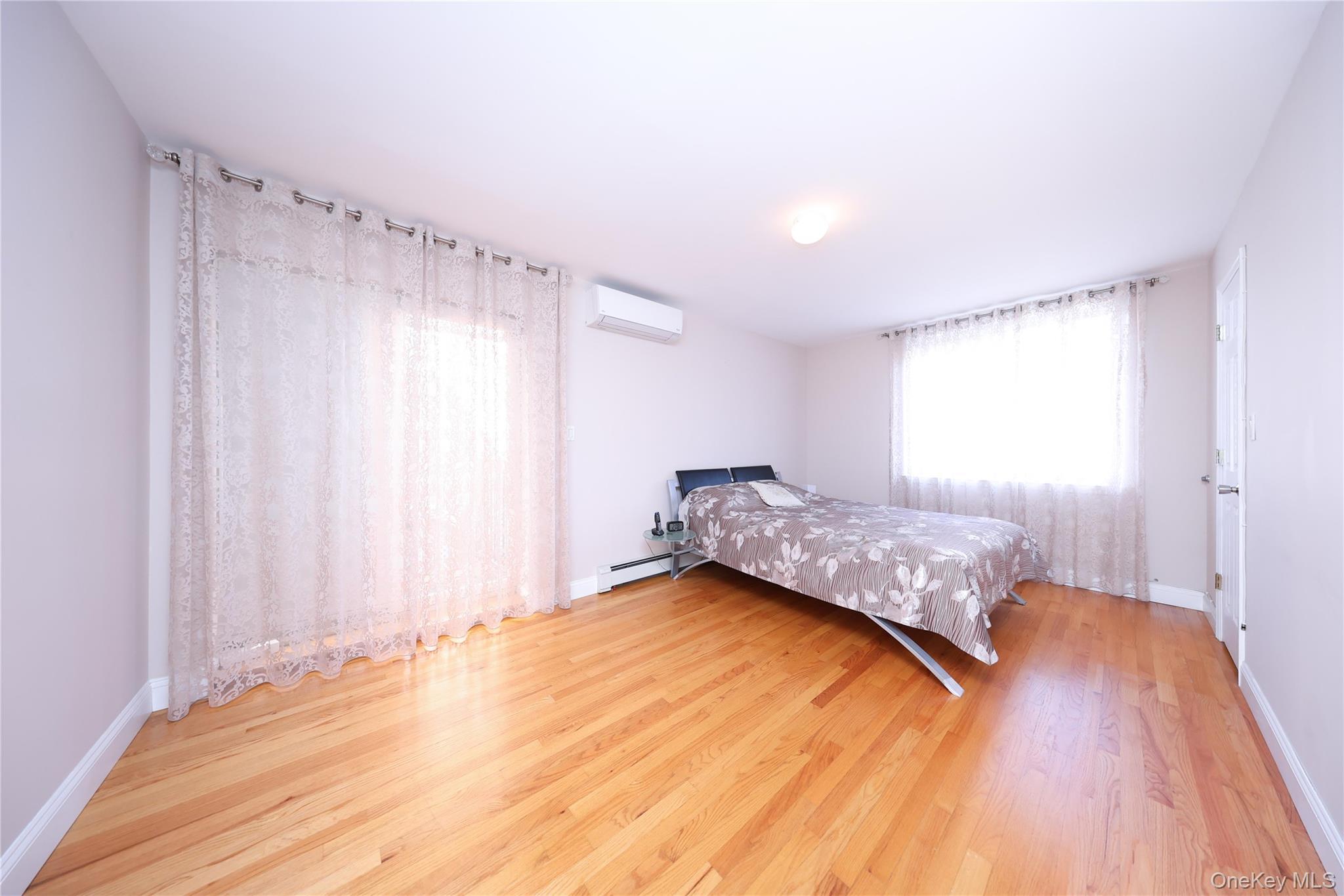Condo Avenue X  Brooklyn, NY 11235, MLS-922741-7
