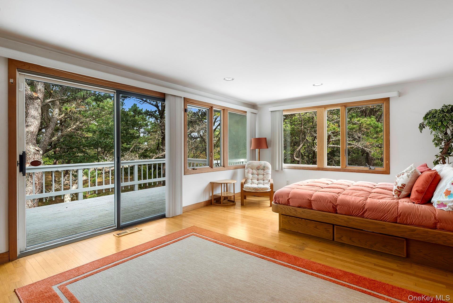 Single Family Cranberry Hole Suffolk County, NY 11930, MLS-922763-21