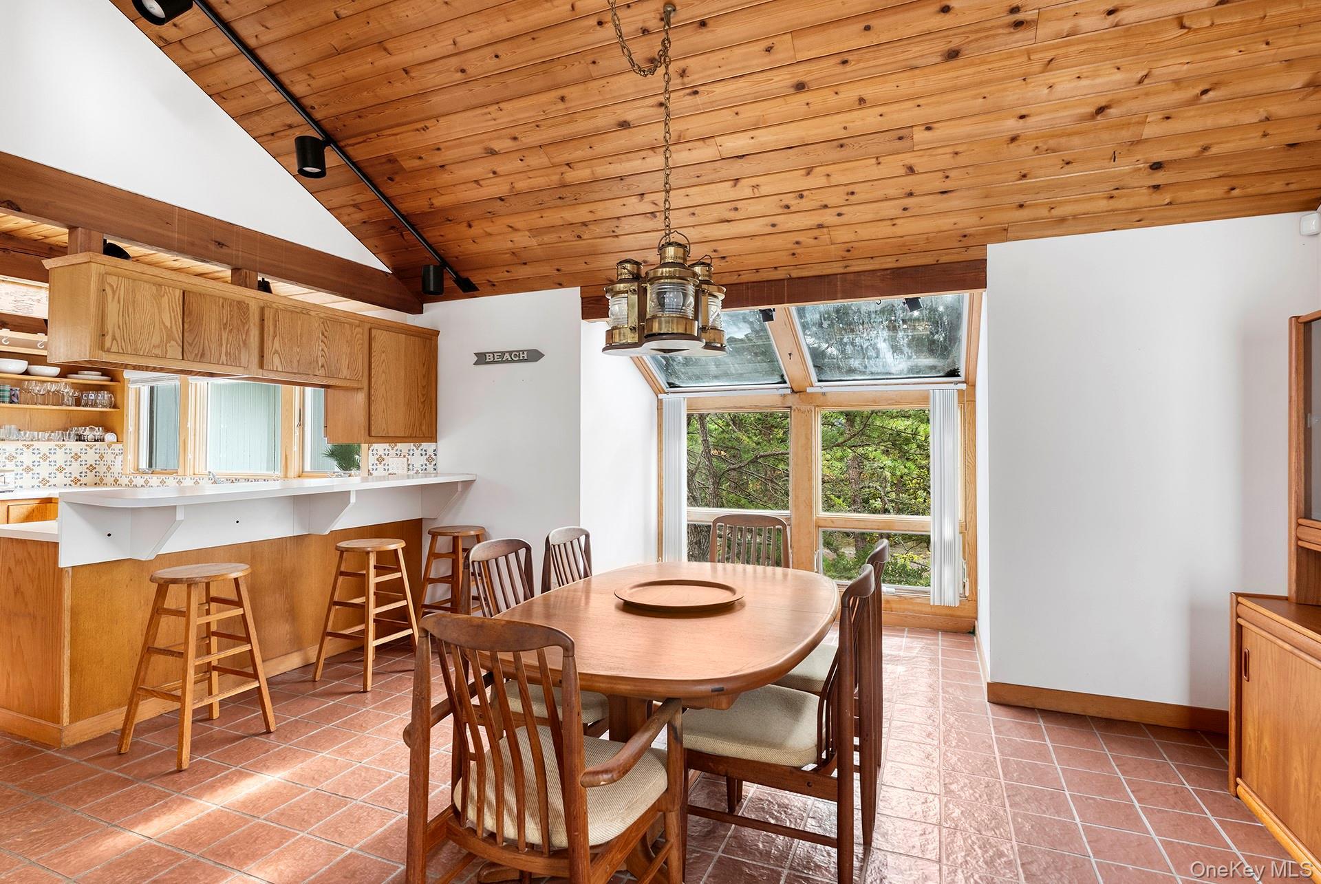 Single Family Cranberry Hole Suffolk County, NY 11930, MLS-922763-9