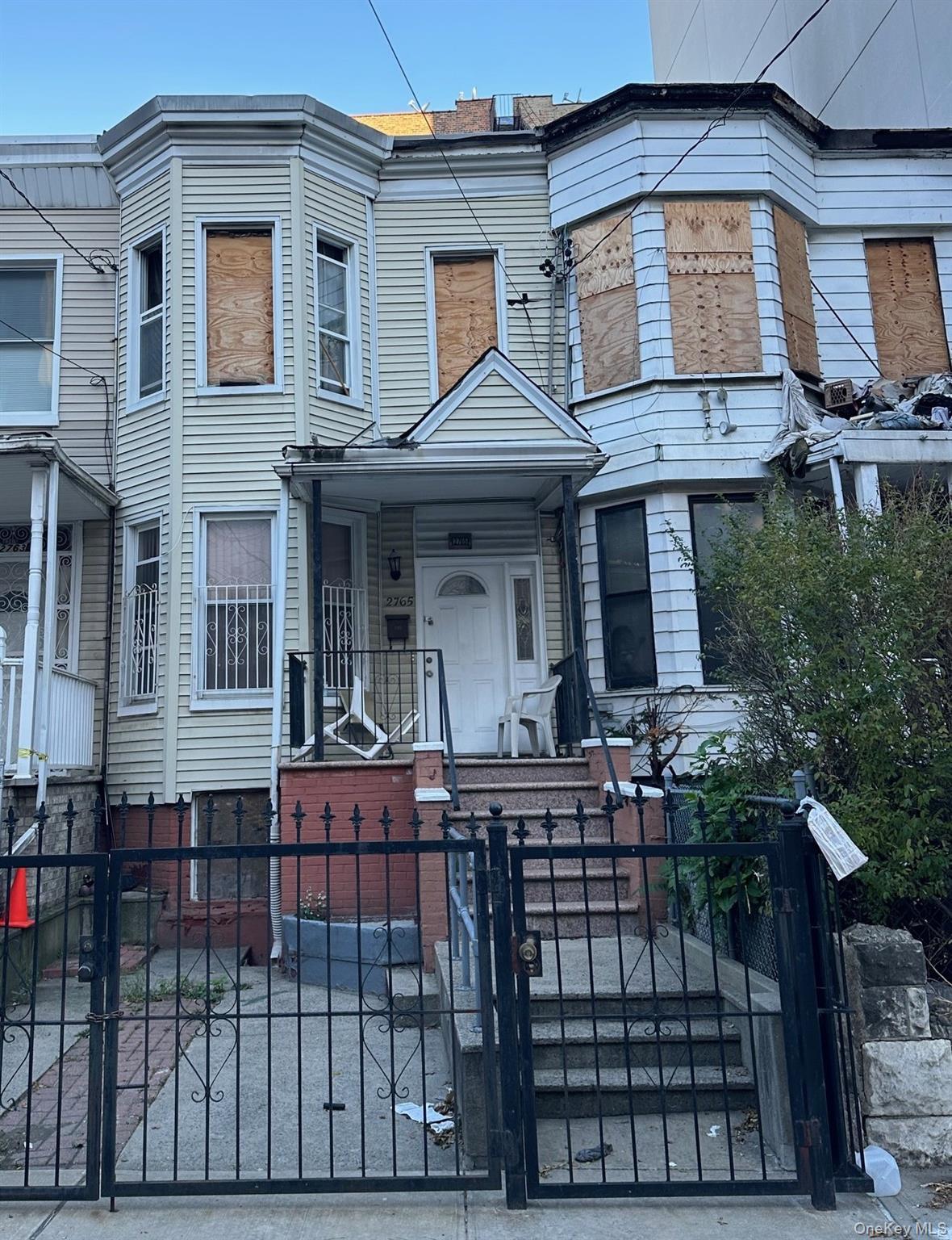 Single Family Creston Avenue  Bronx, NY 10468, MLS-922781-2