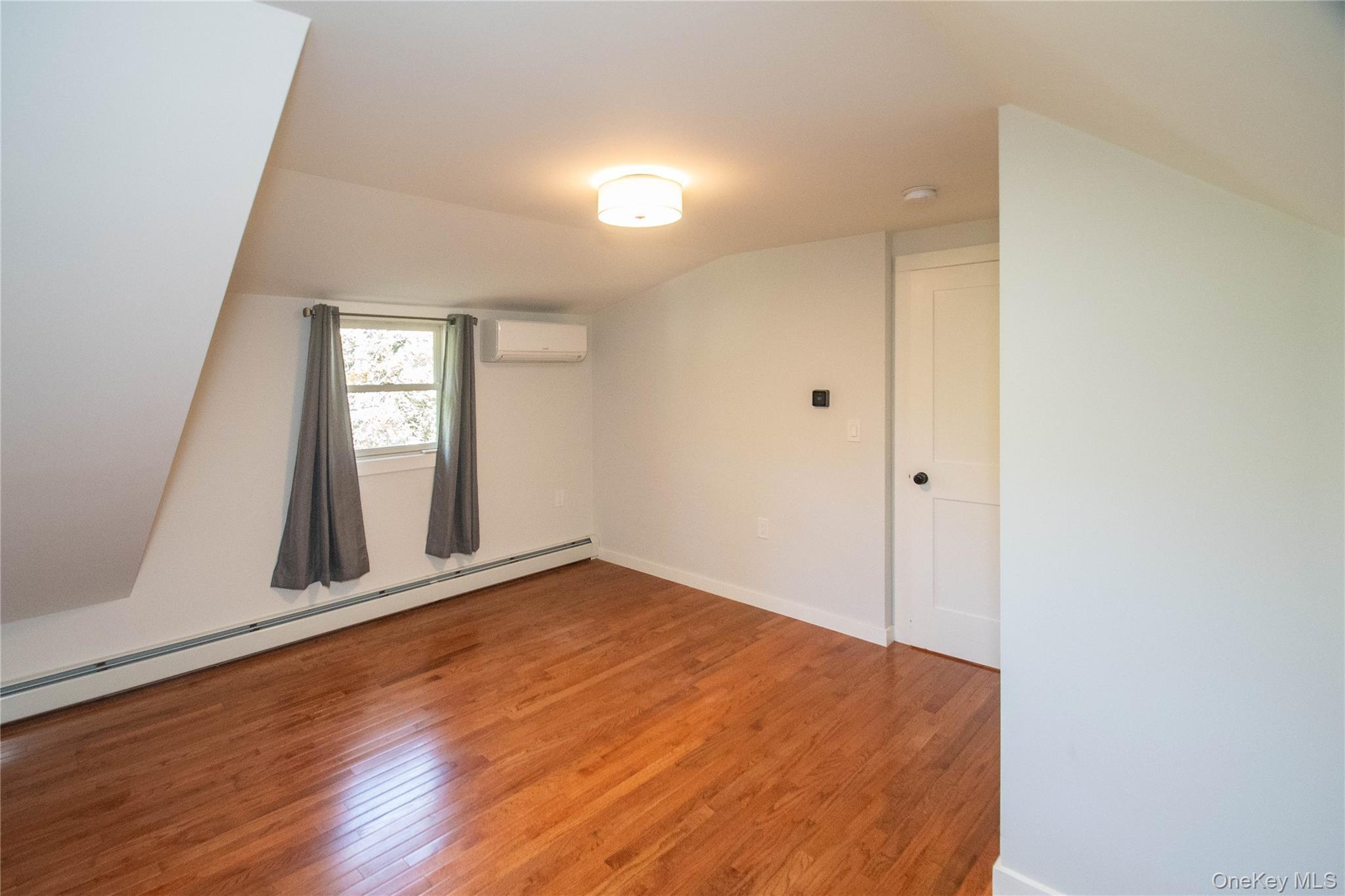 Single Family Phillips Dutchess County, NY 12603, MLS-922784-26