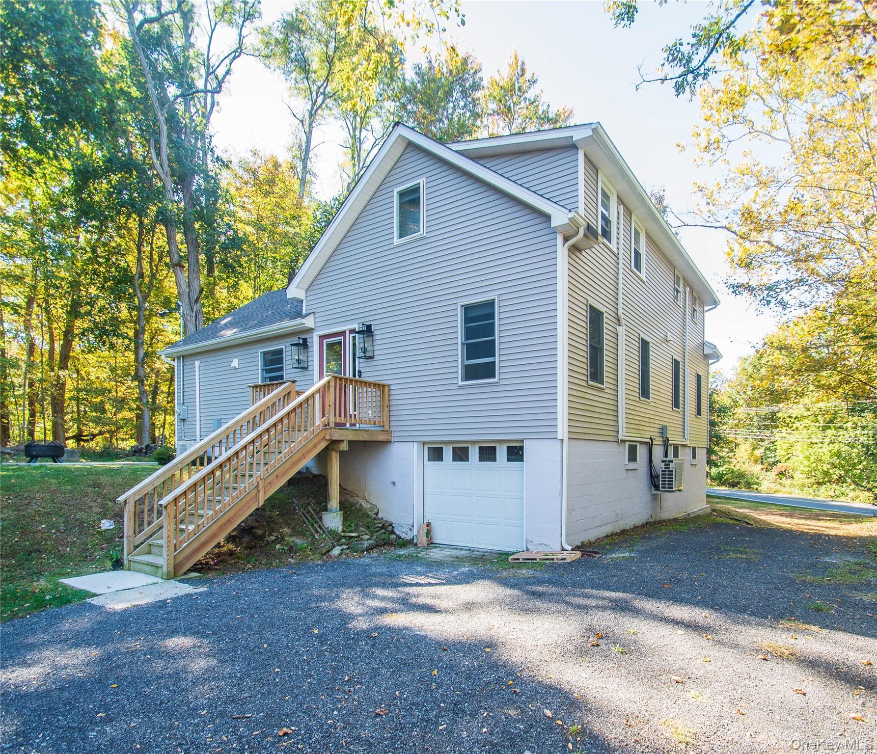 Single Family Phillips Dutchess County, NY 12603, MLS-922784-3