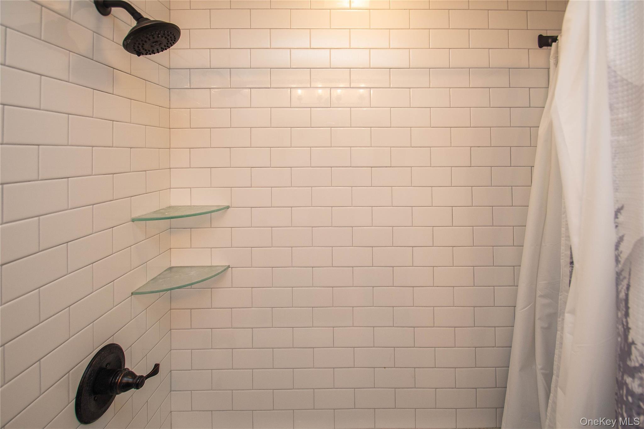 Single Family Phillips Dutchess County, NY 12603, MLS-922784-30