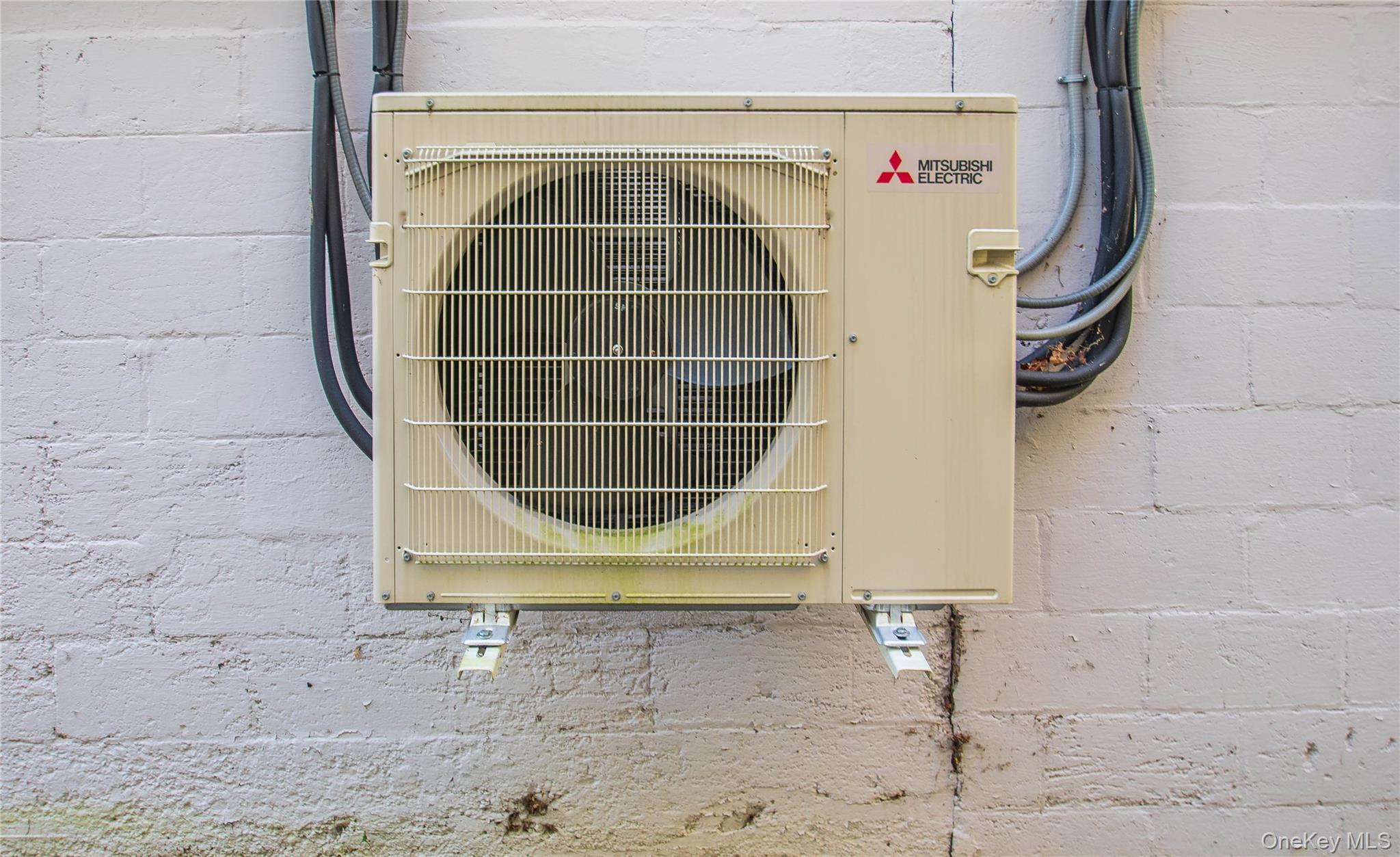 Single Family Phillips Dutchess County, NY 12603, MLS-922784-36