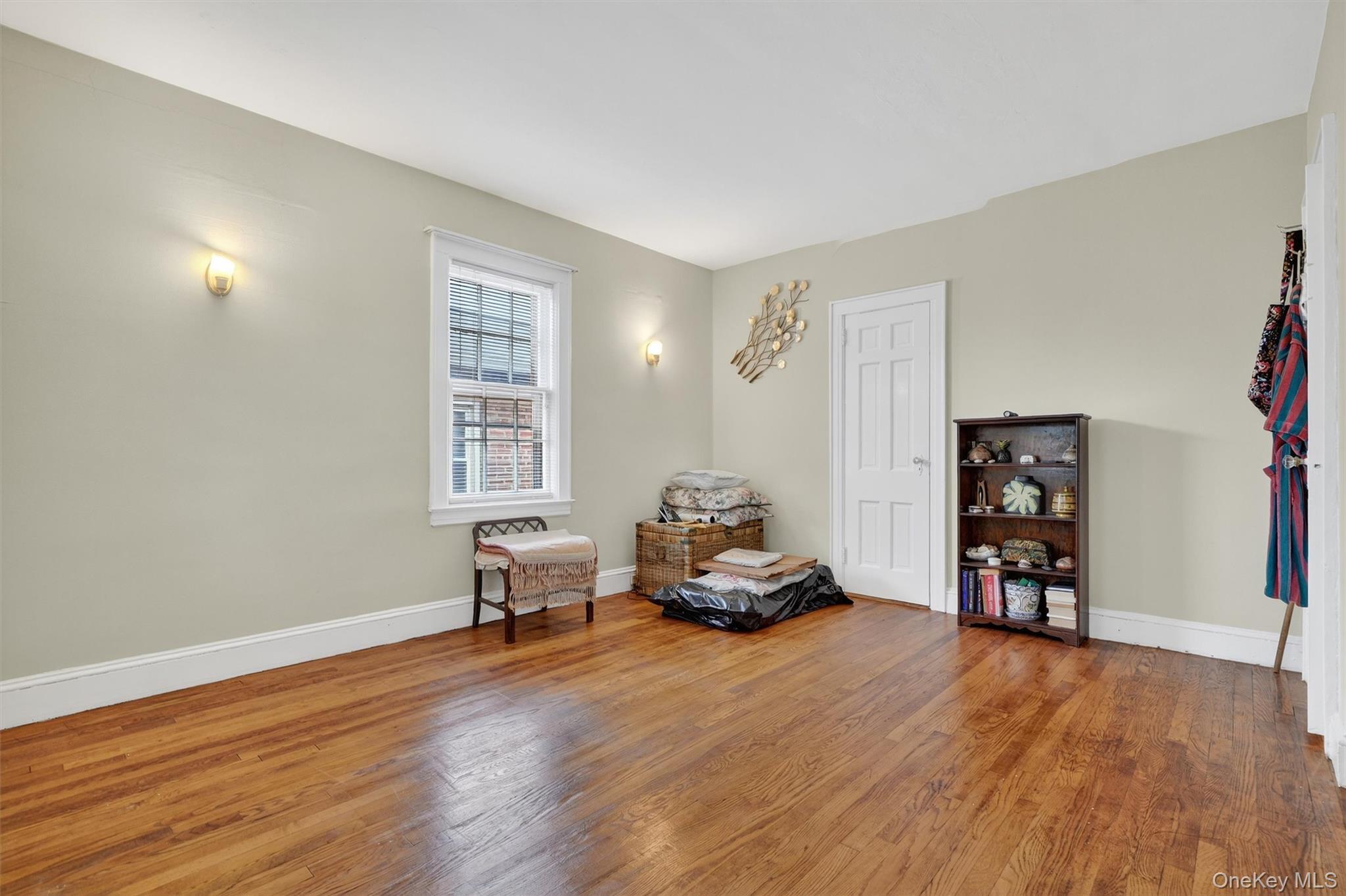 Single Family Halstead  Westchester County, NY 10704, MLS-922791-23