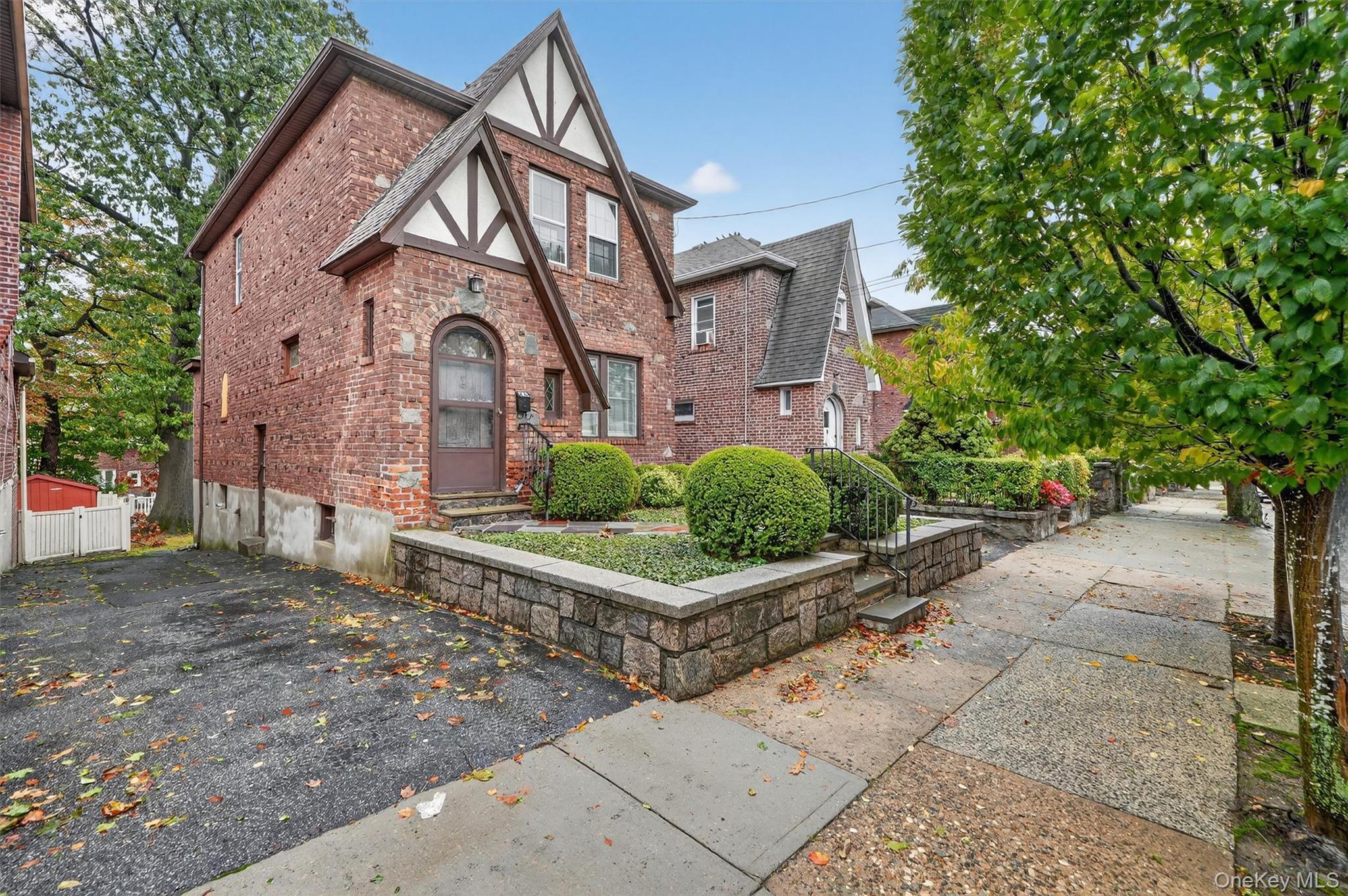 Single Family Halstead  Westchester County, NY 10704, MLS-922791-35