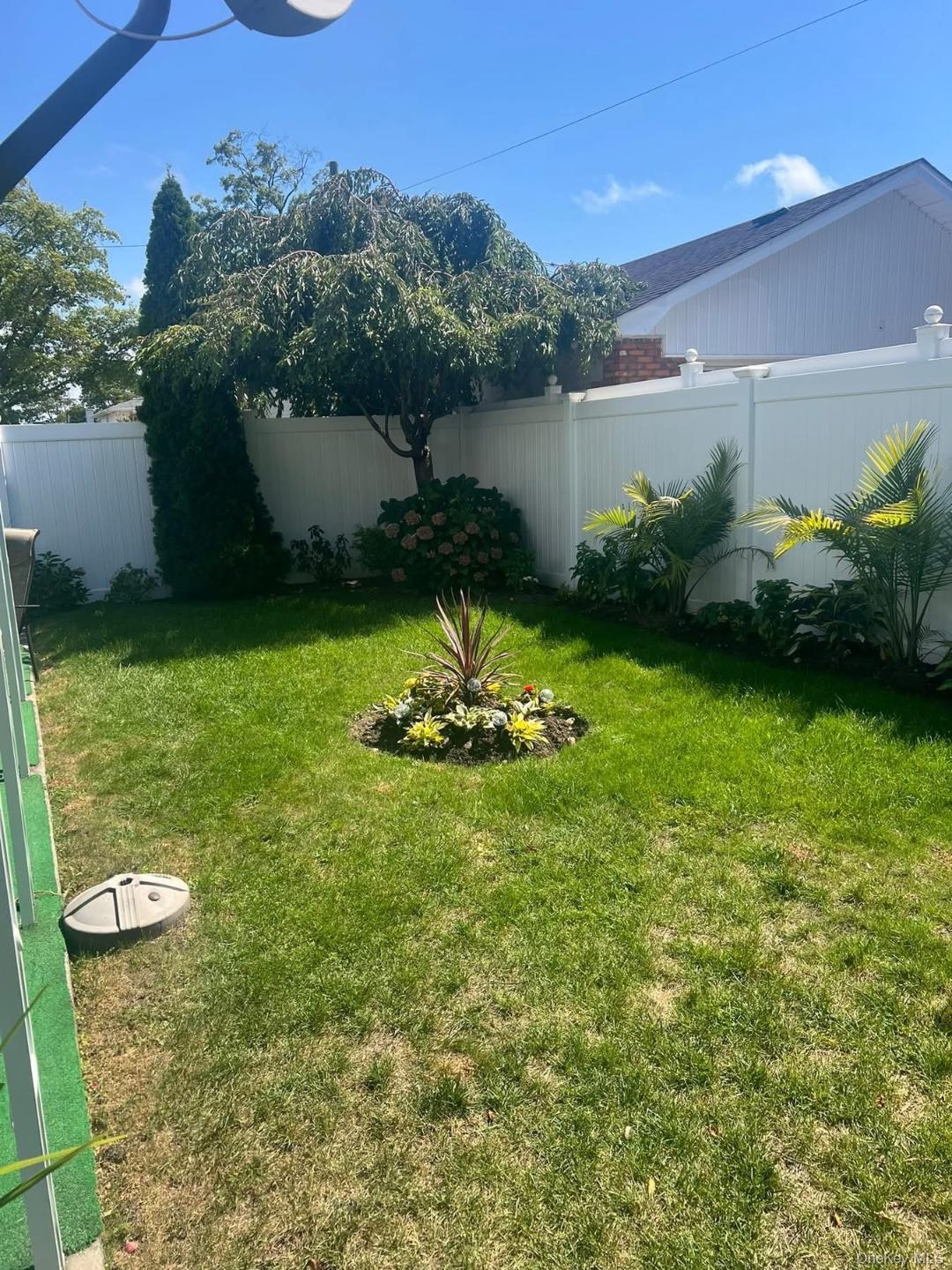 Single Family 164  Queens, NY 11414, MLS-922801-10