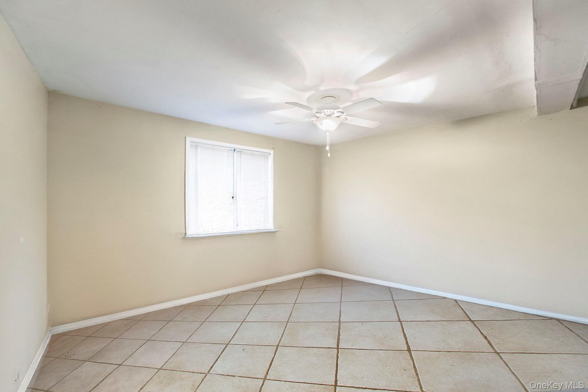 Single Family Verven Dutchess County, NY 12603, MLS-922807-17