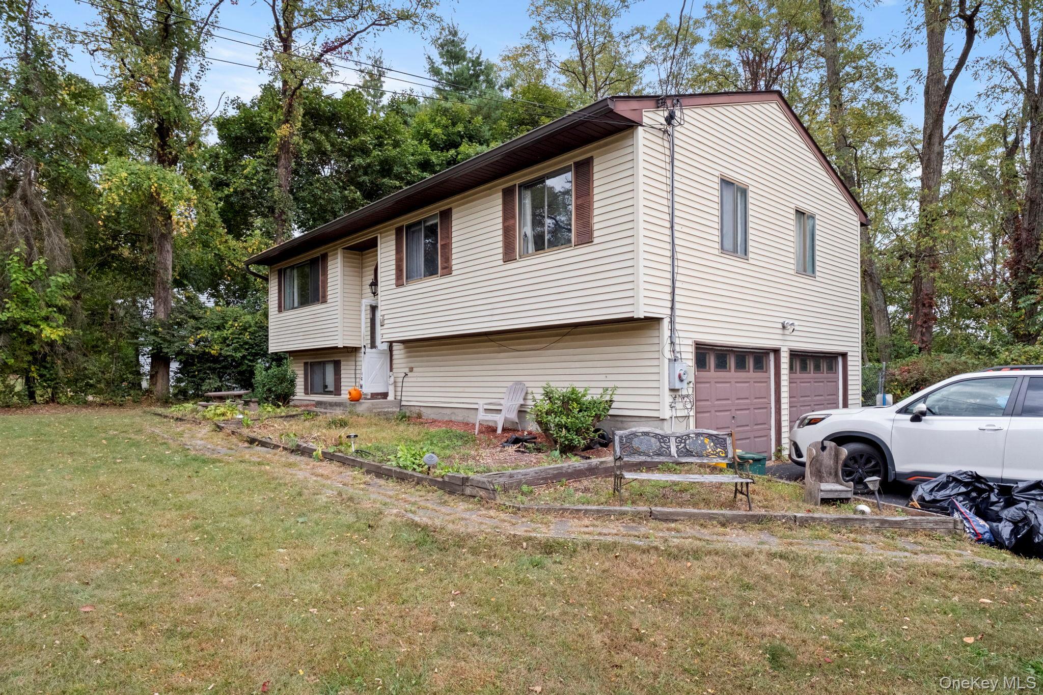 Single Family Verven Dutchess County, NY 12603, MLS-922807-27