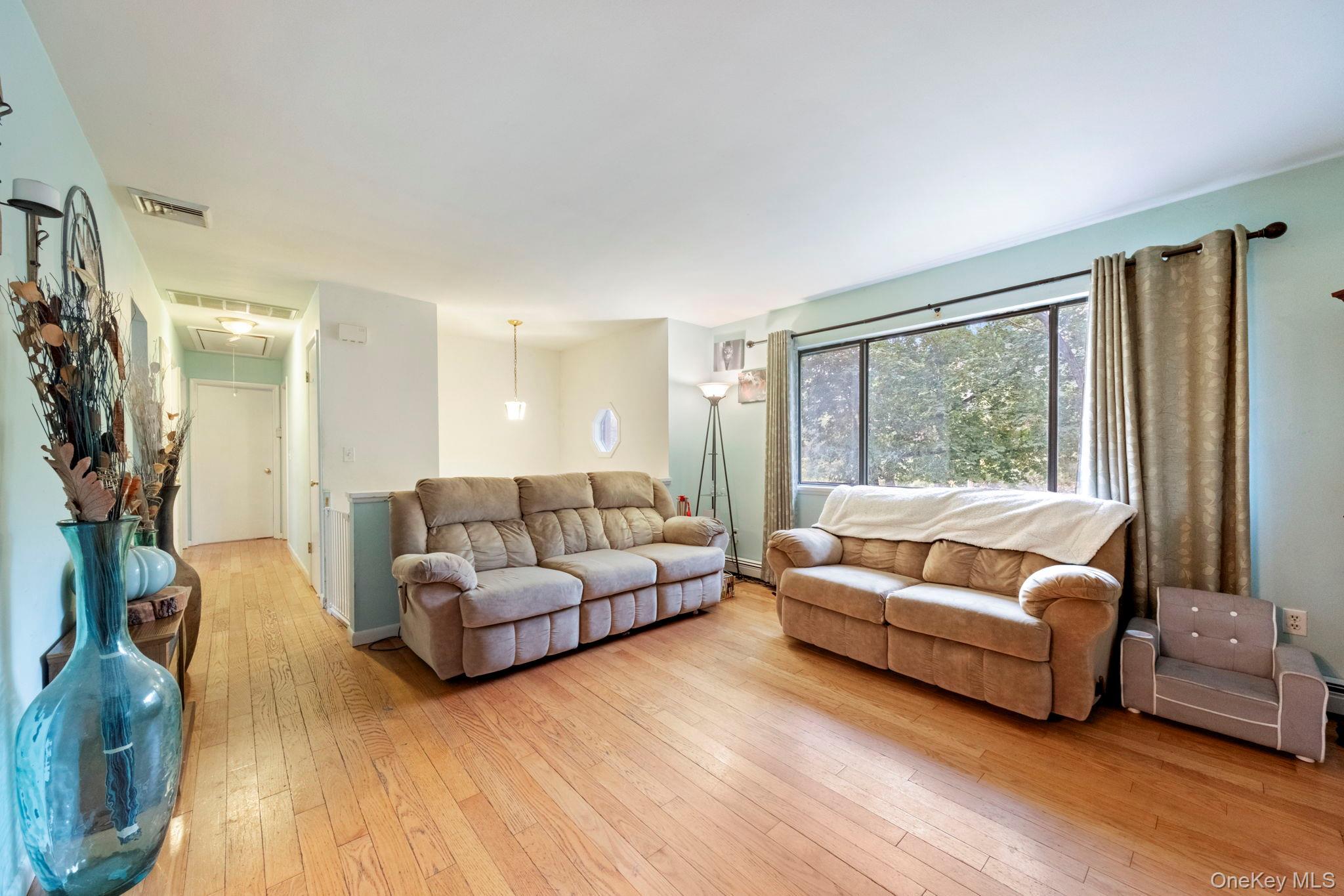 Single Family Verven Dutchess County, NY 12603, MLS-922807-4