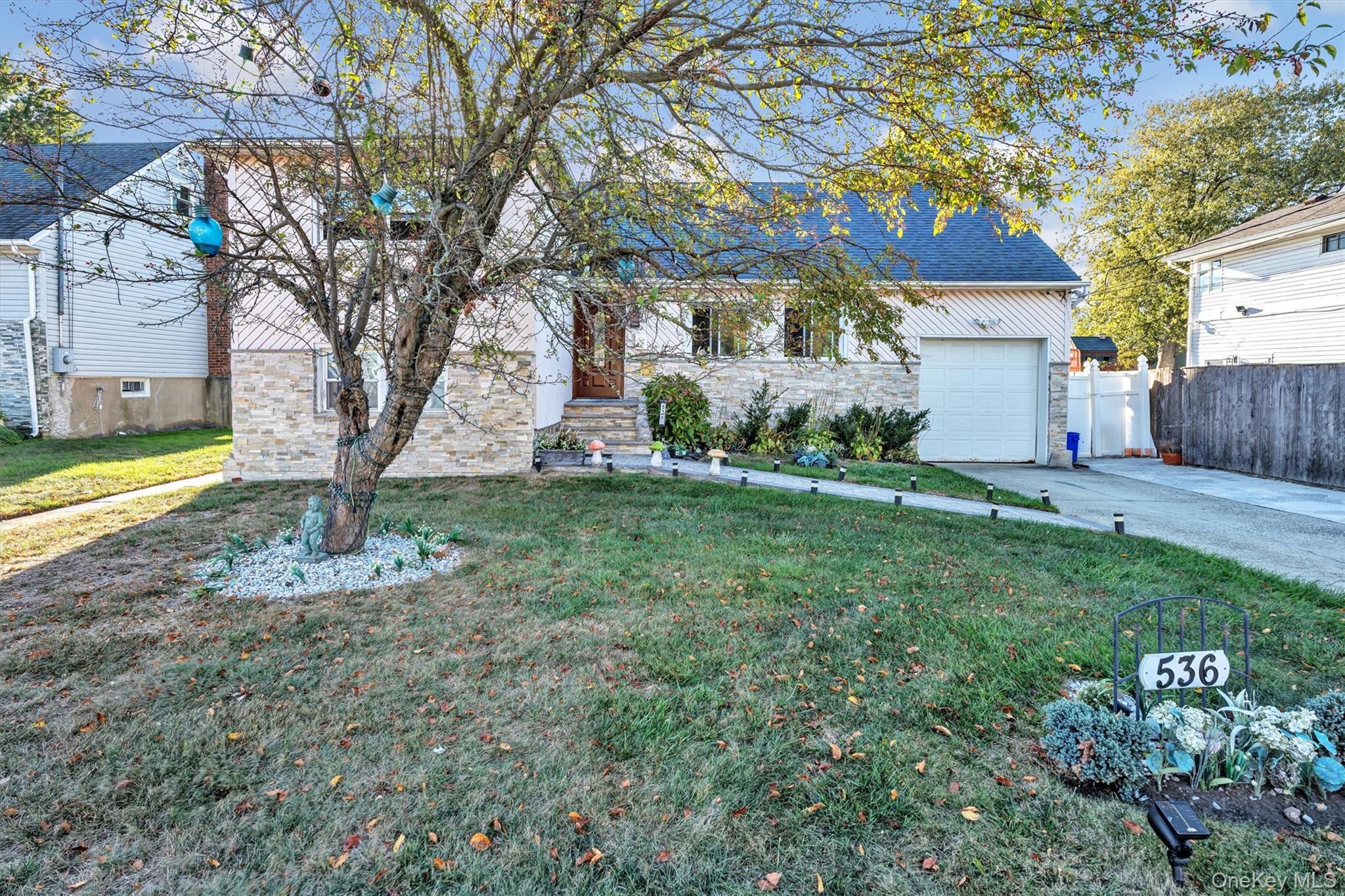 Single Family Ocean  Nassau County, NY 11520, MLS-922819-2