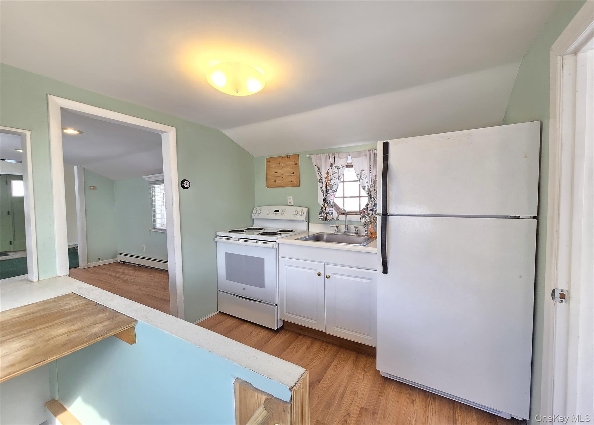 Single Family Wyona  Suffolk County, NY 11784, MLS-922823-6