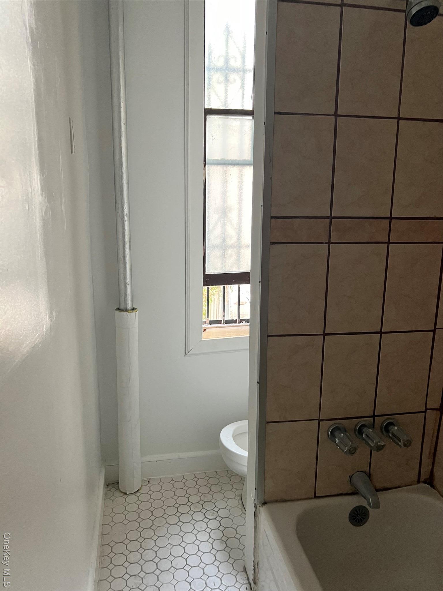 Commercial Sale Meeker Brooklyn, NY 11222, MLS-922849-13