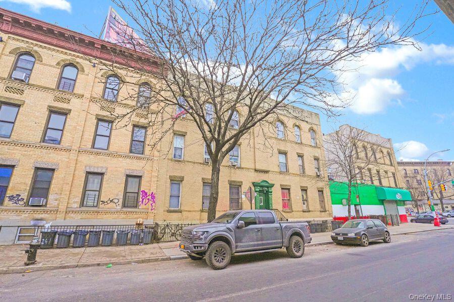 Commercial Sale Meeker Brooklyn, NY 11222, MLS-922849-2