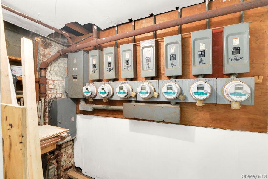 Commercial Sale Meeker Brooklyn, NY 11222, MLS-922849-6