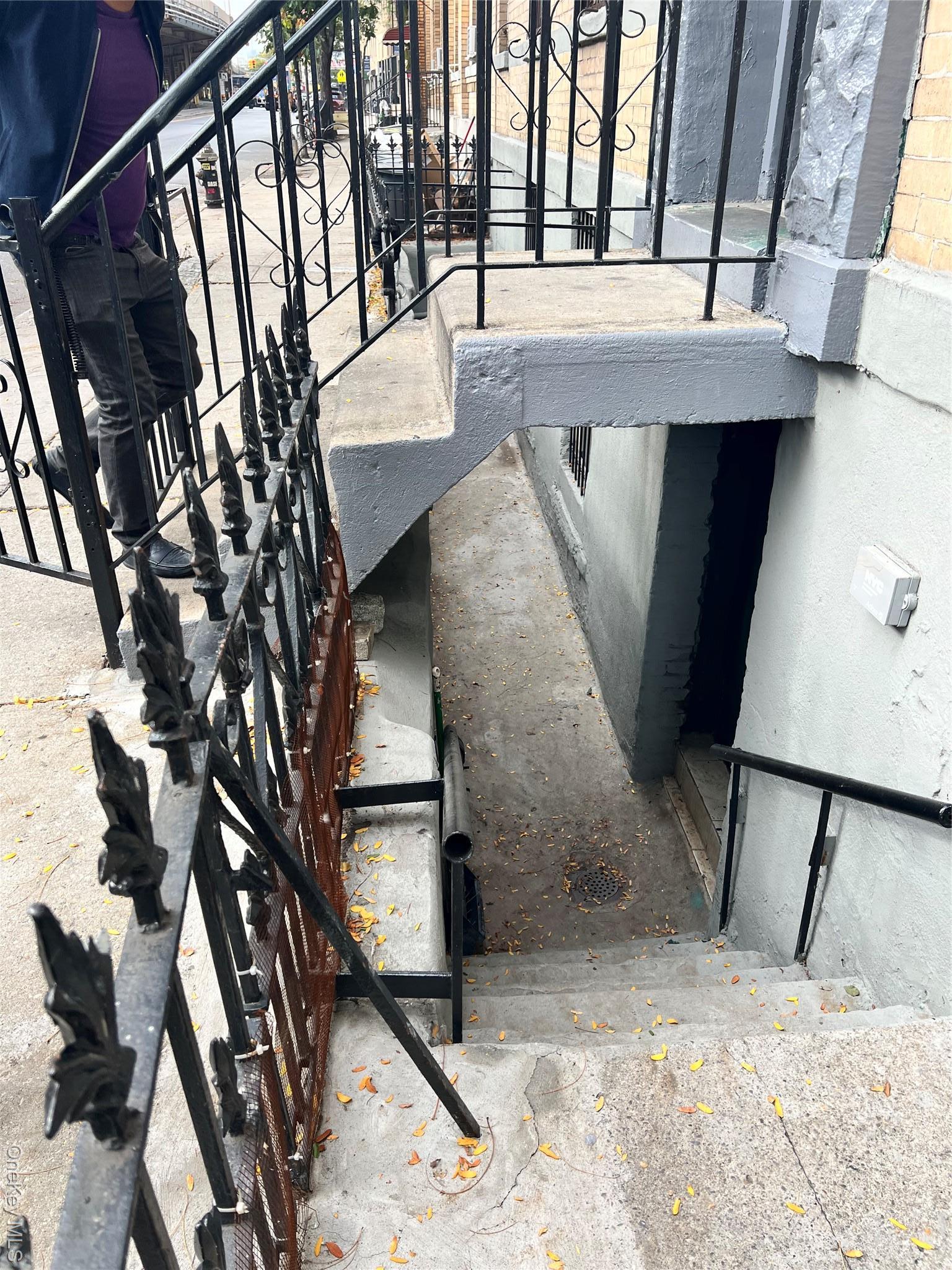 Commercial Sale Meeker Brooklyn, NY 11222, MLS-922849-7