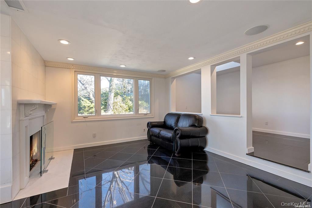 Single Family September Nassau County, NY 11542, MLS-922852-11