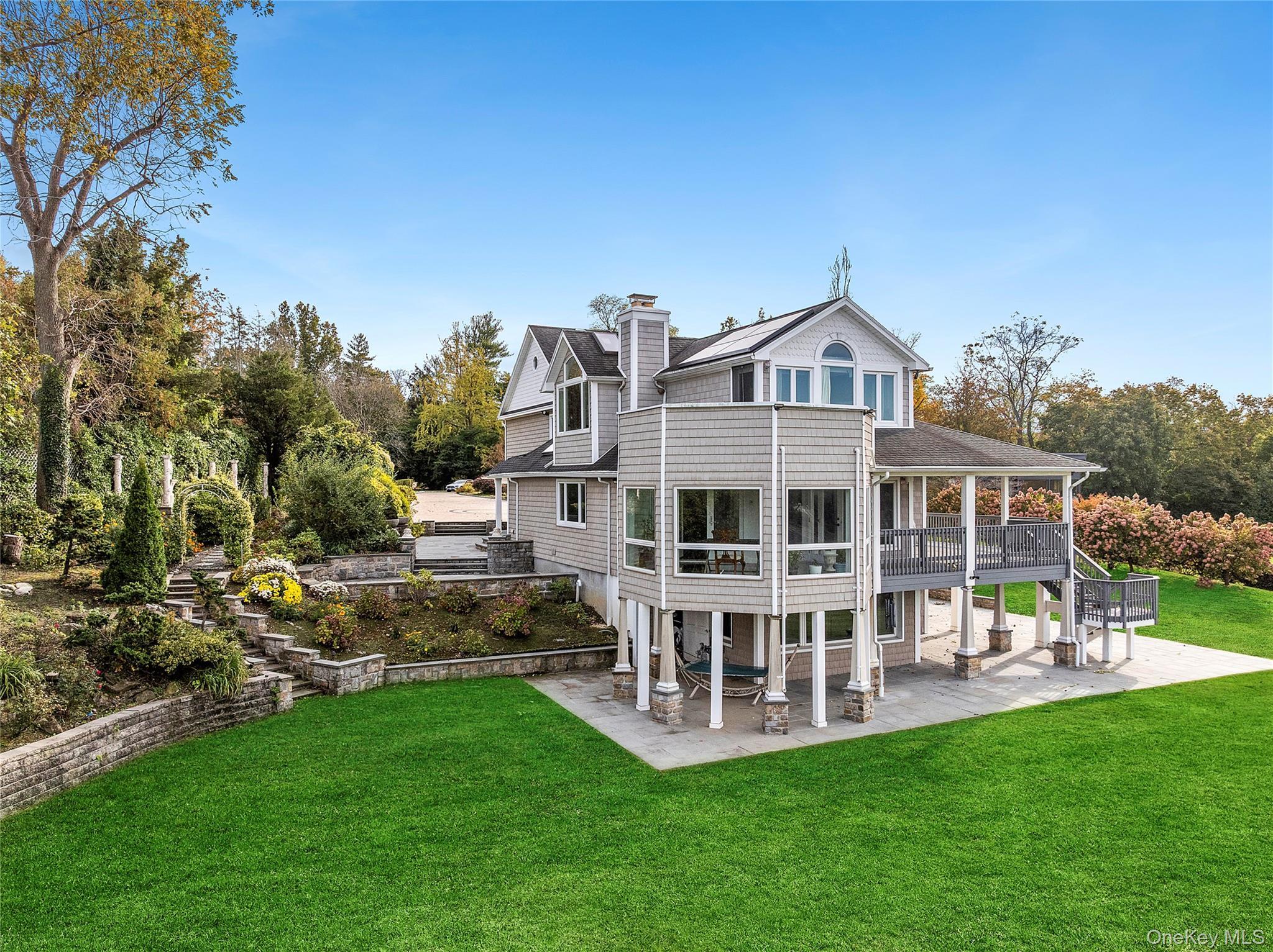 Single Family September Nassau County, NY 11542, MLS-922852-29