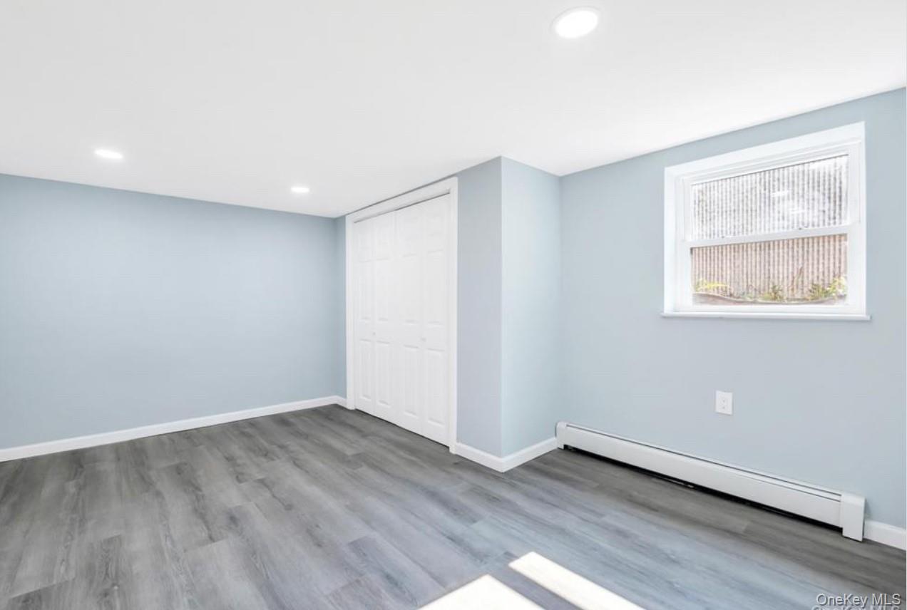 Single Family Wood  Suffolk County, NY 11950, MLS-922857-19