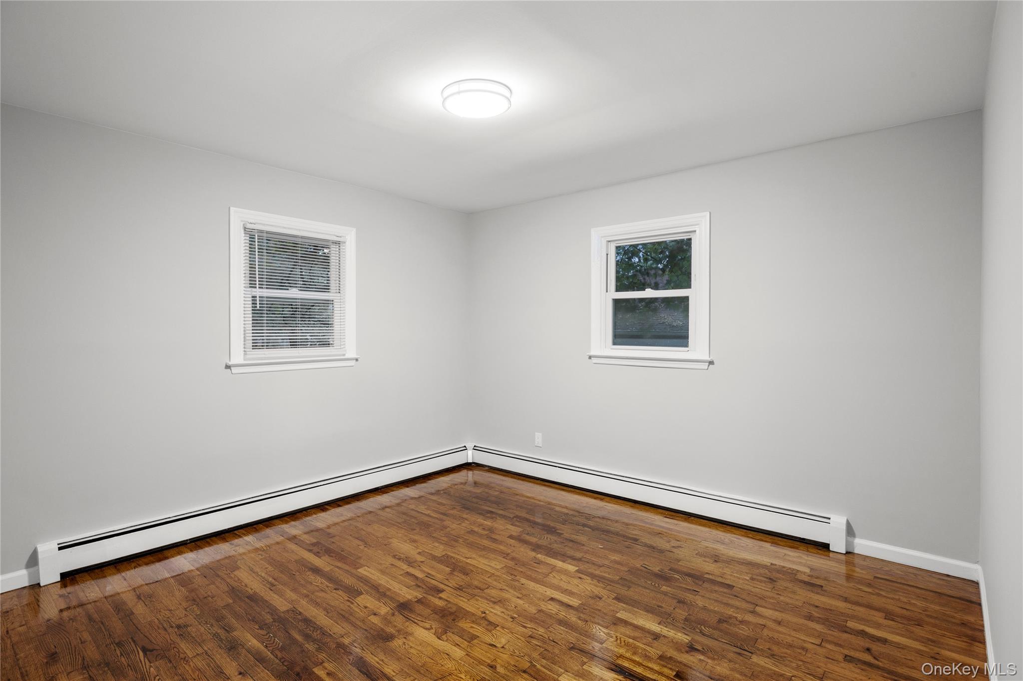 Single Family 19th Suffolk County, NY 11798, MLS-922862-10