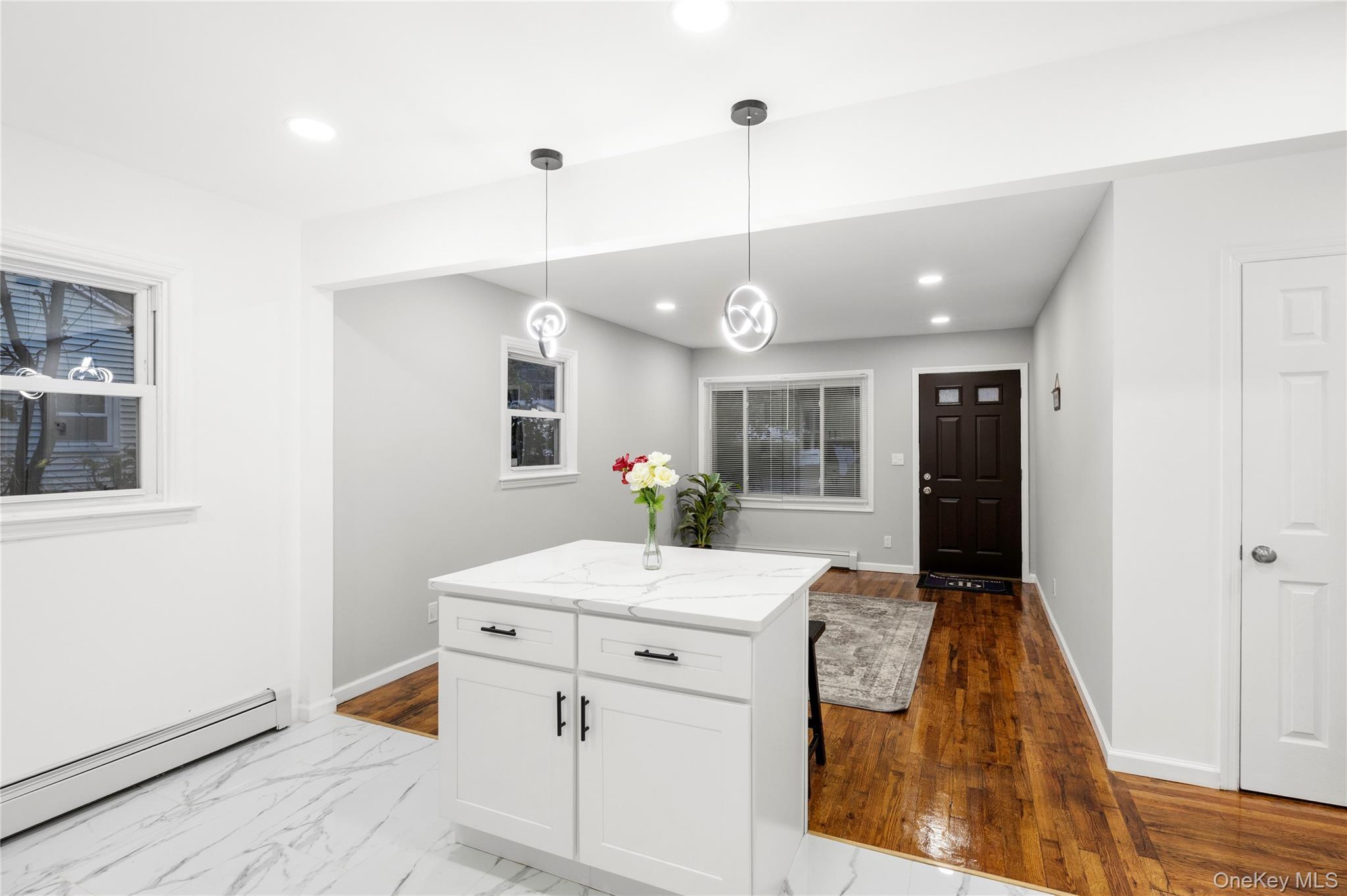 Single Family 19th Suffolk County, NY 11798, MLS-922862-5