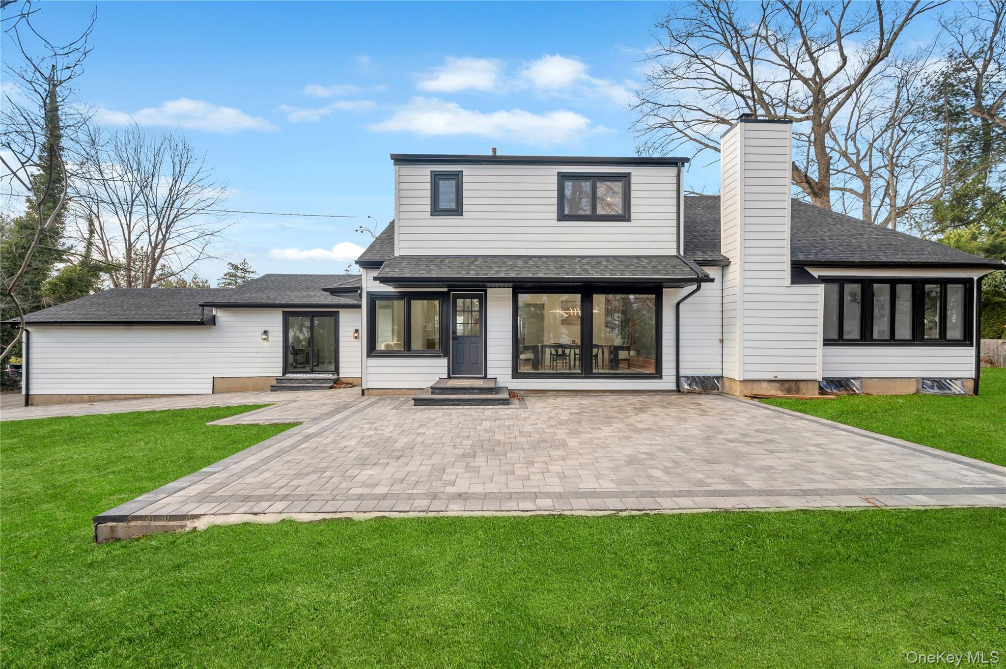 Single Family Lakeville Nassau County, NY 11576, MLS-922873-3