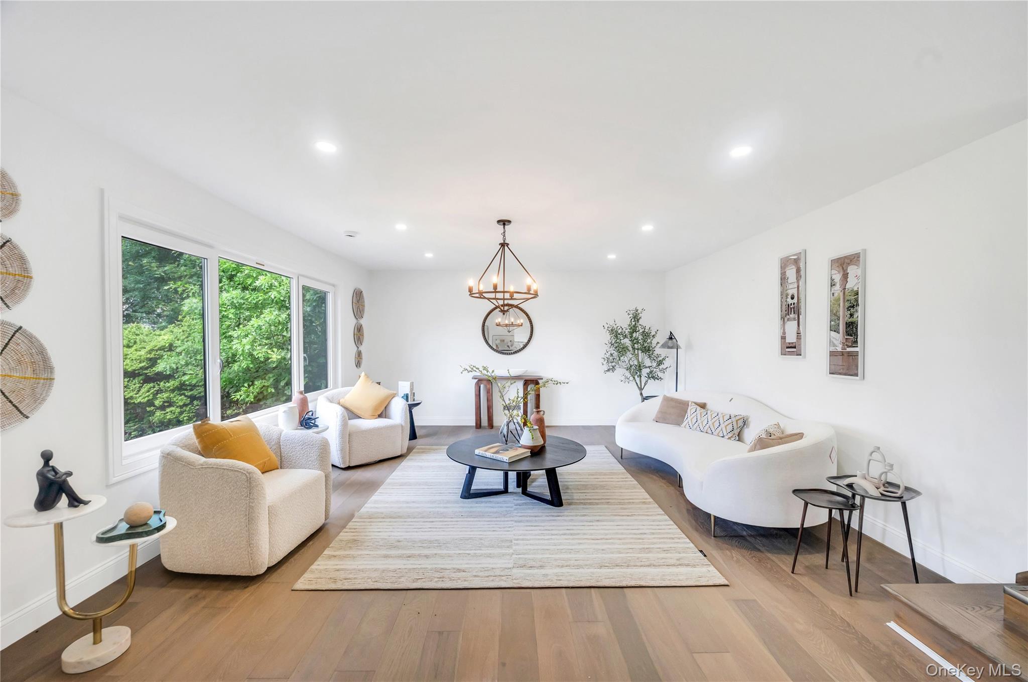 Single Family Lakeville Nassau County, NY 11576, MLS-922873-4