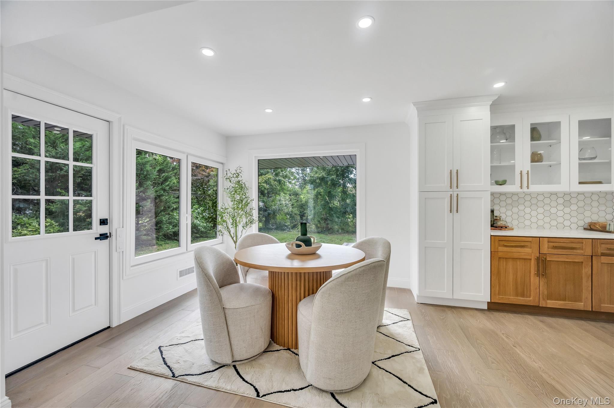 Single Family Lakeville Nassau County, NY 11576, MLS-922873-9