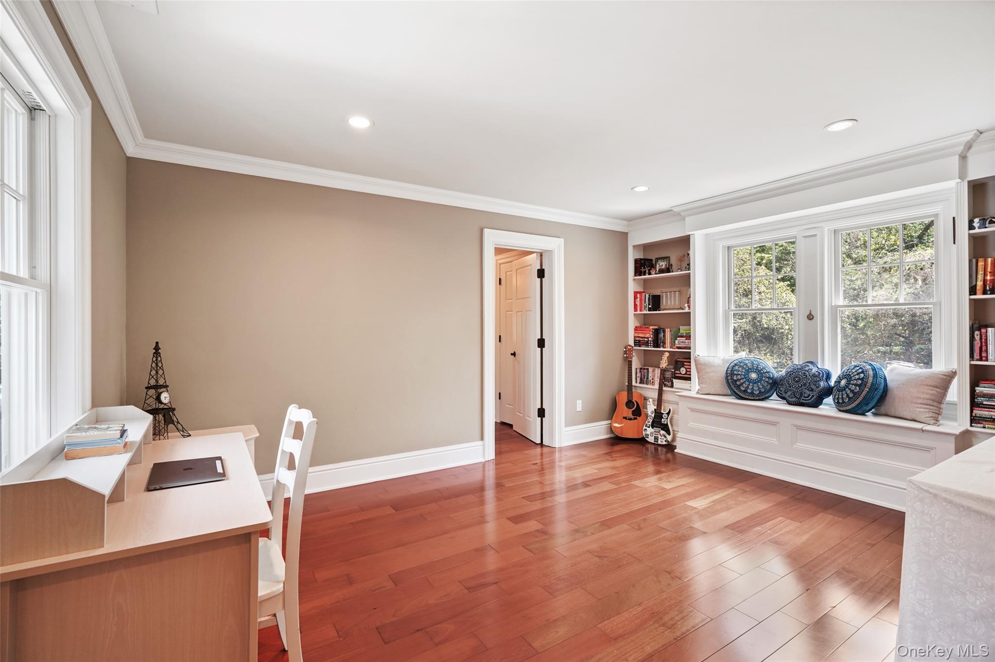 Single Family Spring Westchester County, NY 10590, MLS-922887-32