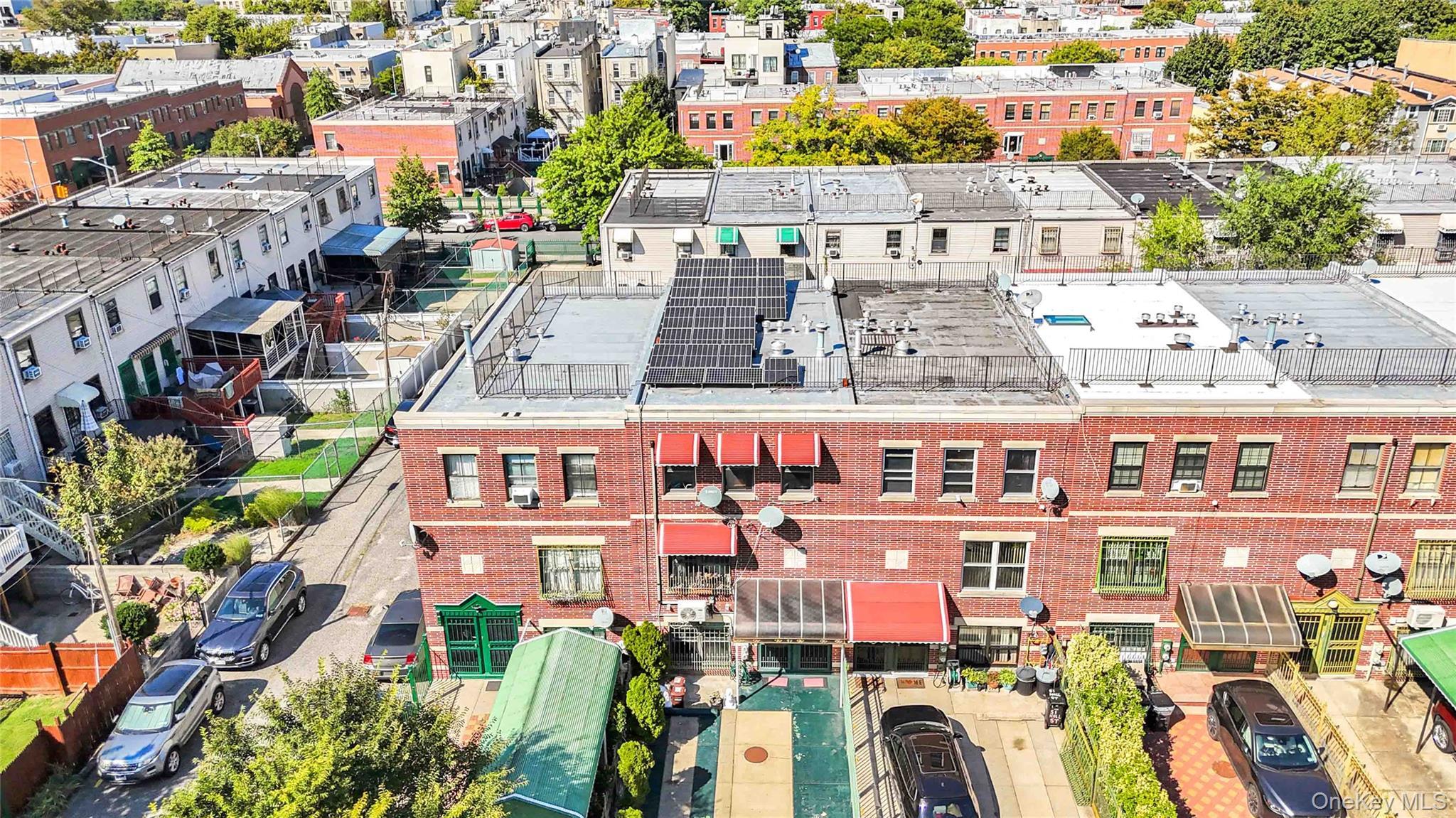 Single Family Hull  Brooklyn, NY 11233, MLS-922891-28