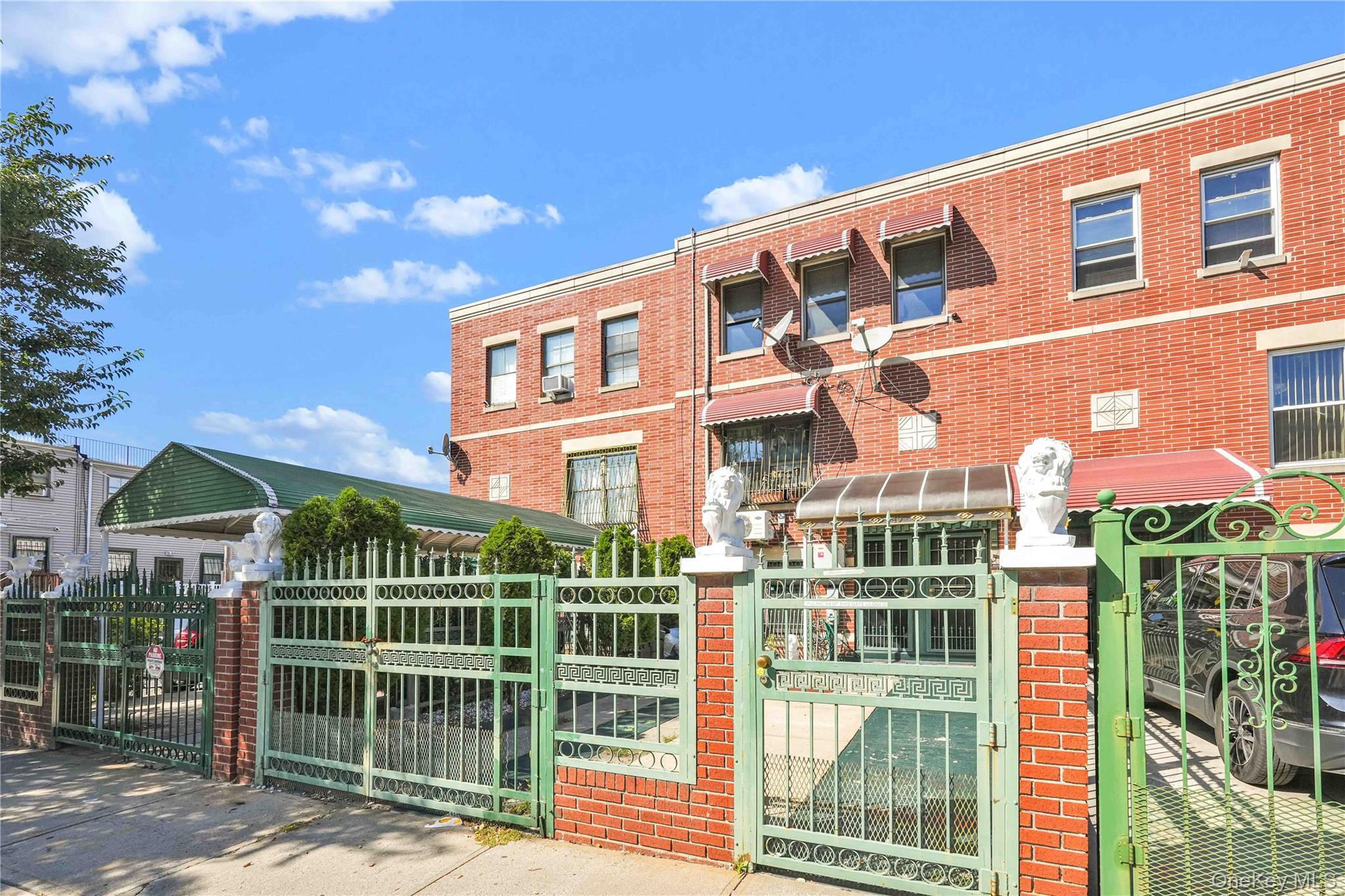 Single Family Hull  Brooklyn, NY 11233, MLS-922891-3