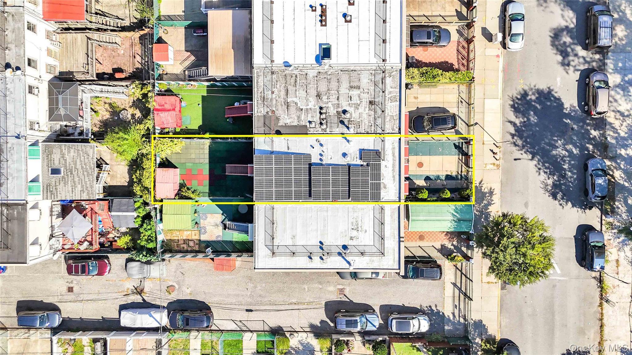 Single Family Hull  Brooklyn, NY 11233, MLS-922891-31