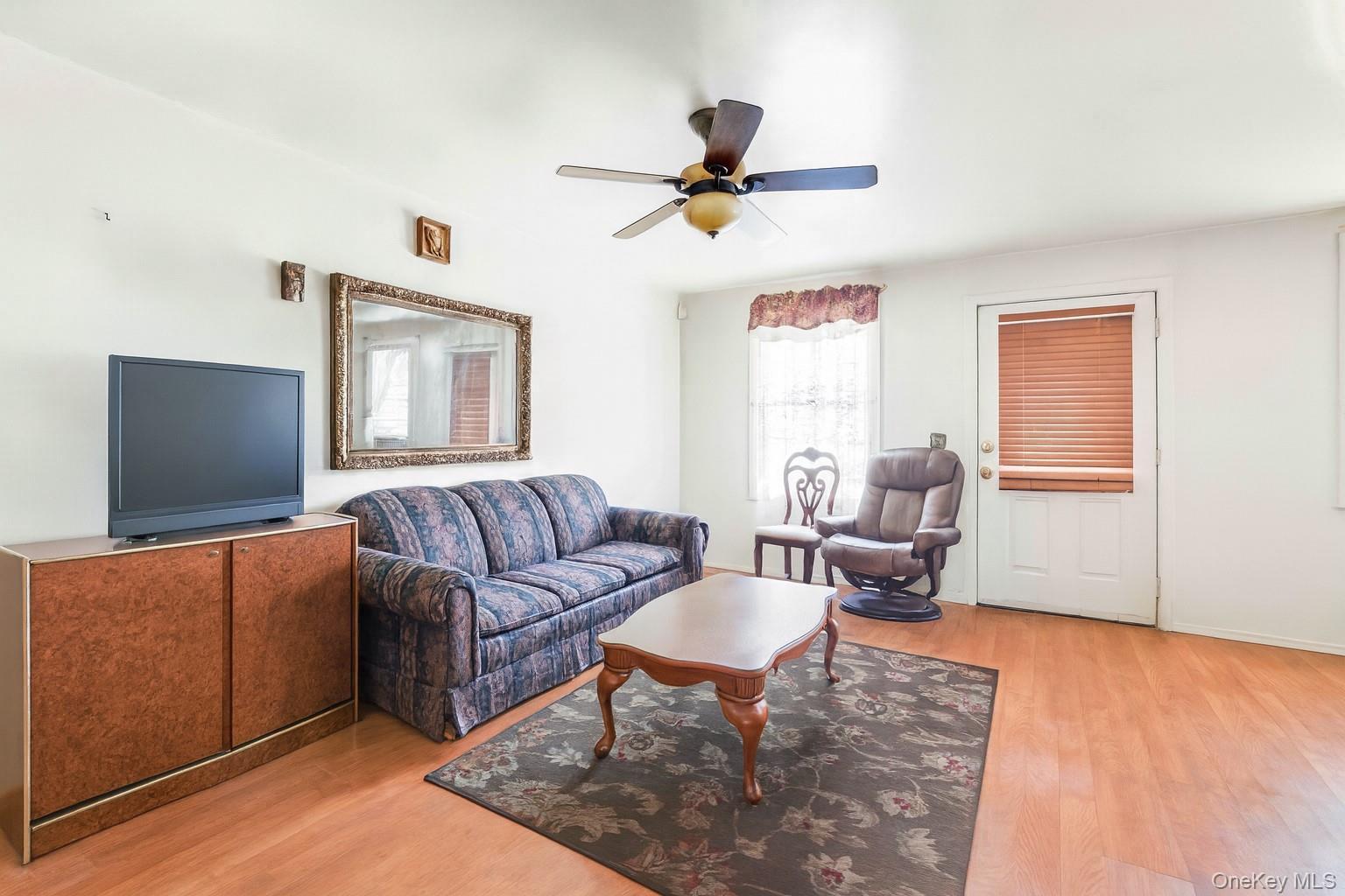 Single Family Hull  Brooklyn, NY 11233, MLS-922891-5