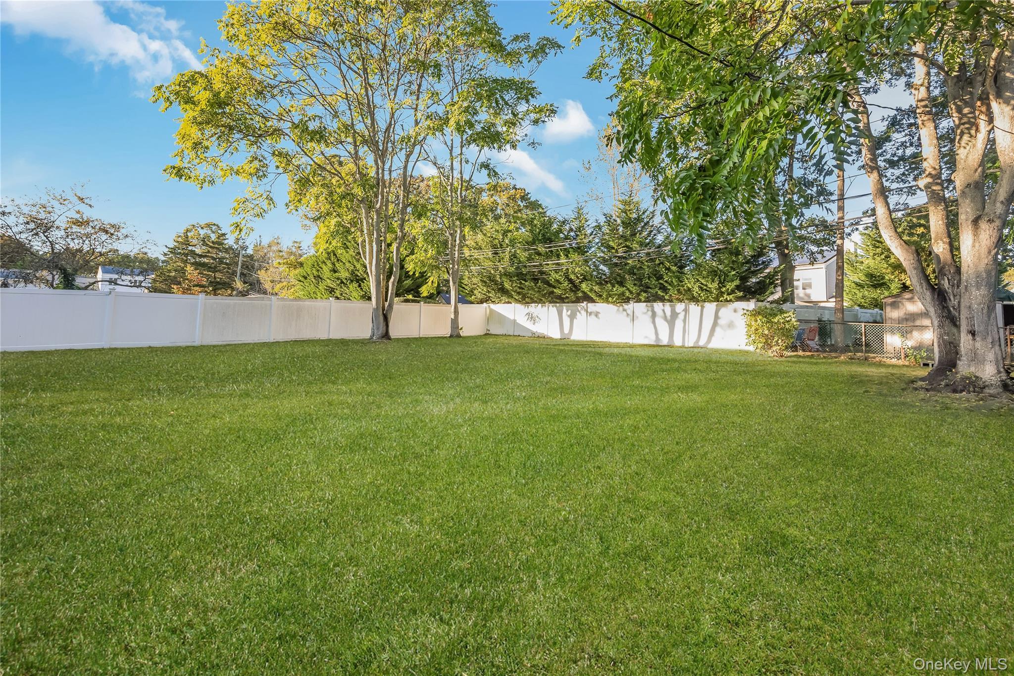 Single Family Cirrus  Suffolk County, NY 11741, MLS-922893-17