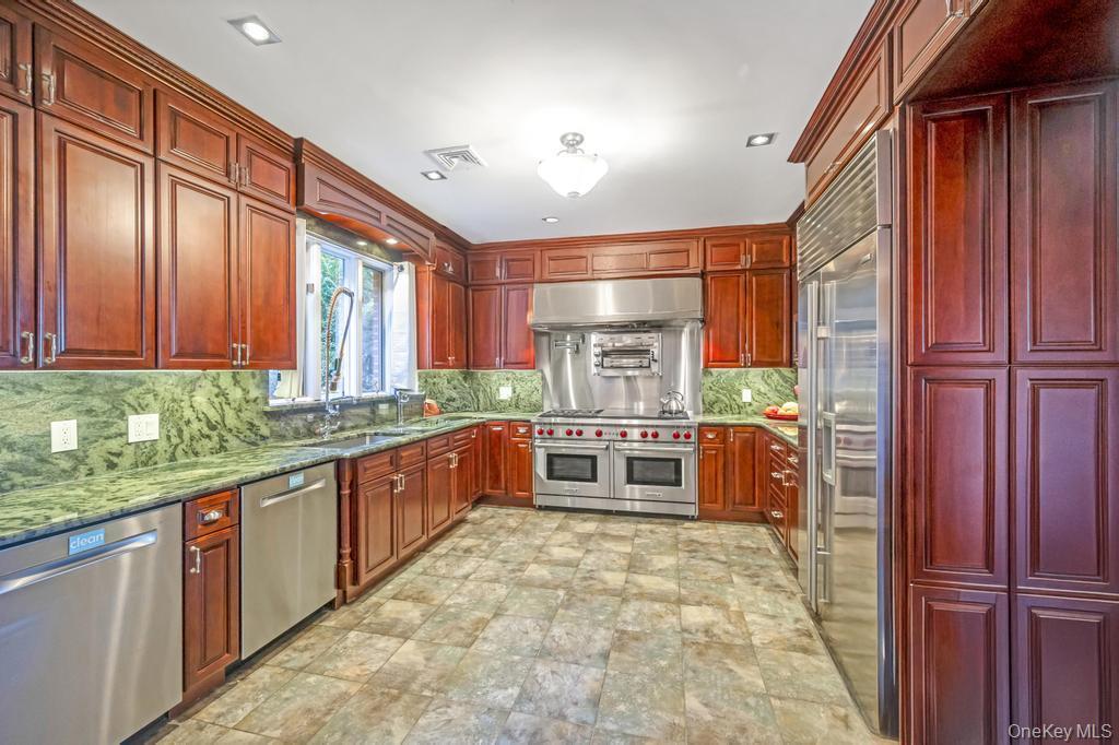 Single Family Marion Staten Island, NY 10304, MLS-922906-12