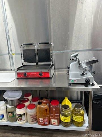 Commercial Sale Graham Brooklyn, NY 11206, MLS-922909-5