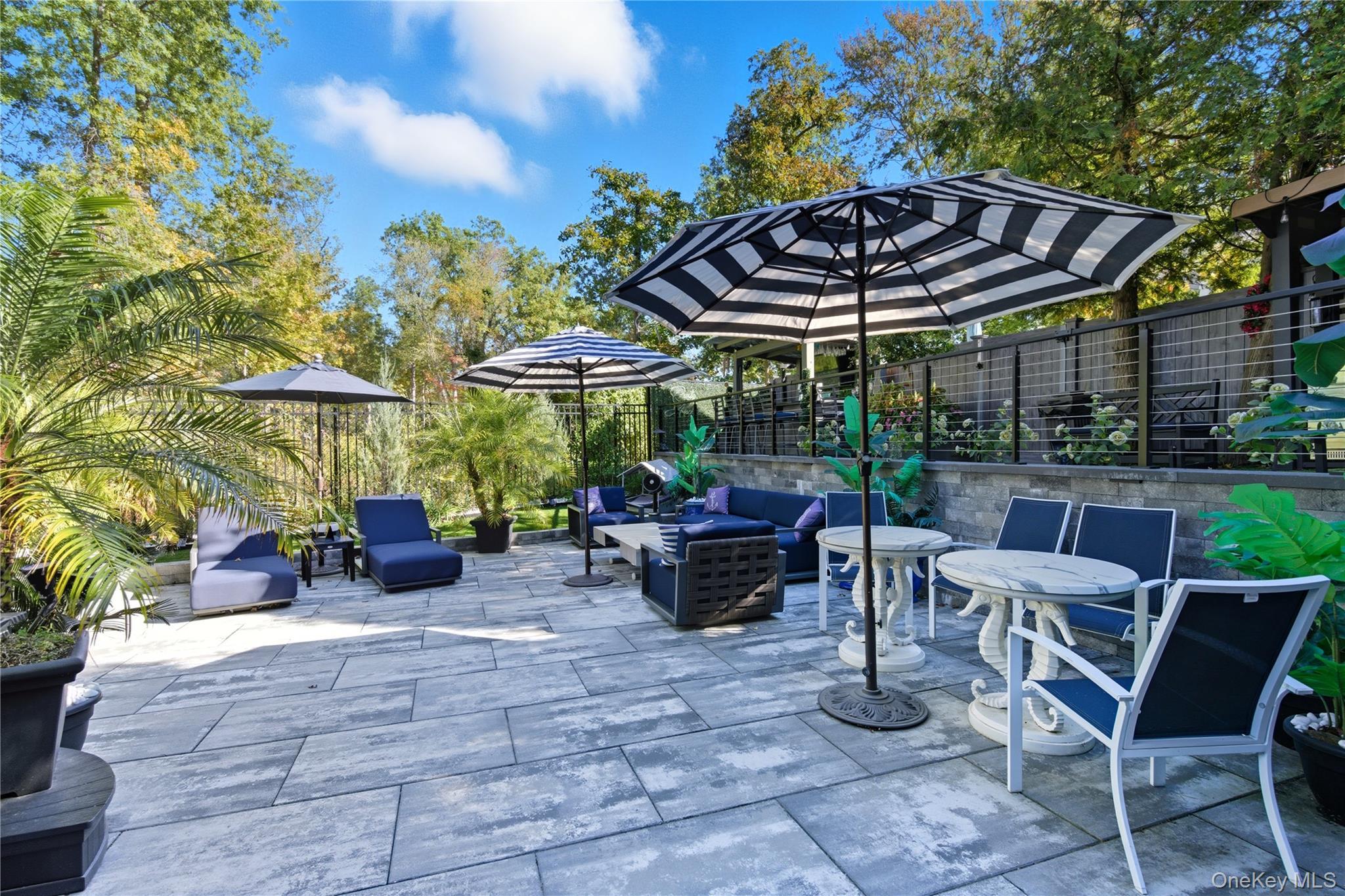 Single Family Centre Island Nassau County, NY 11771, MLS-922931-28