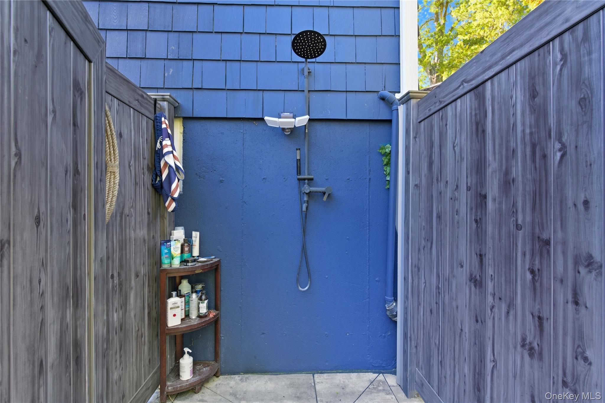 Single Family Centre Island Nassau County, NY 11771, MLS-922931-32